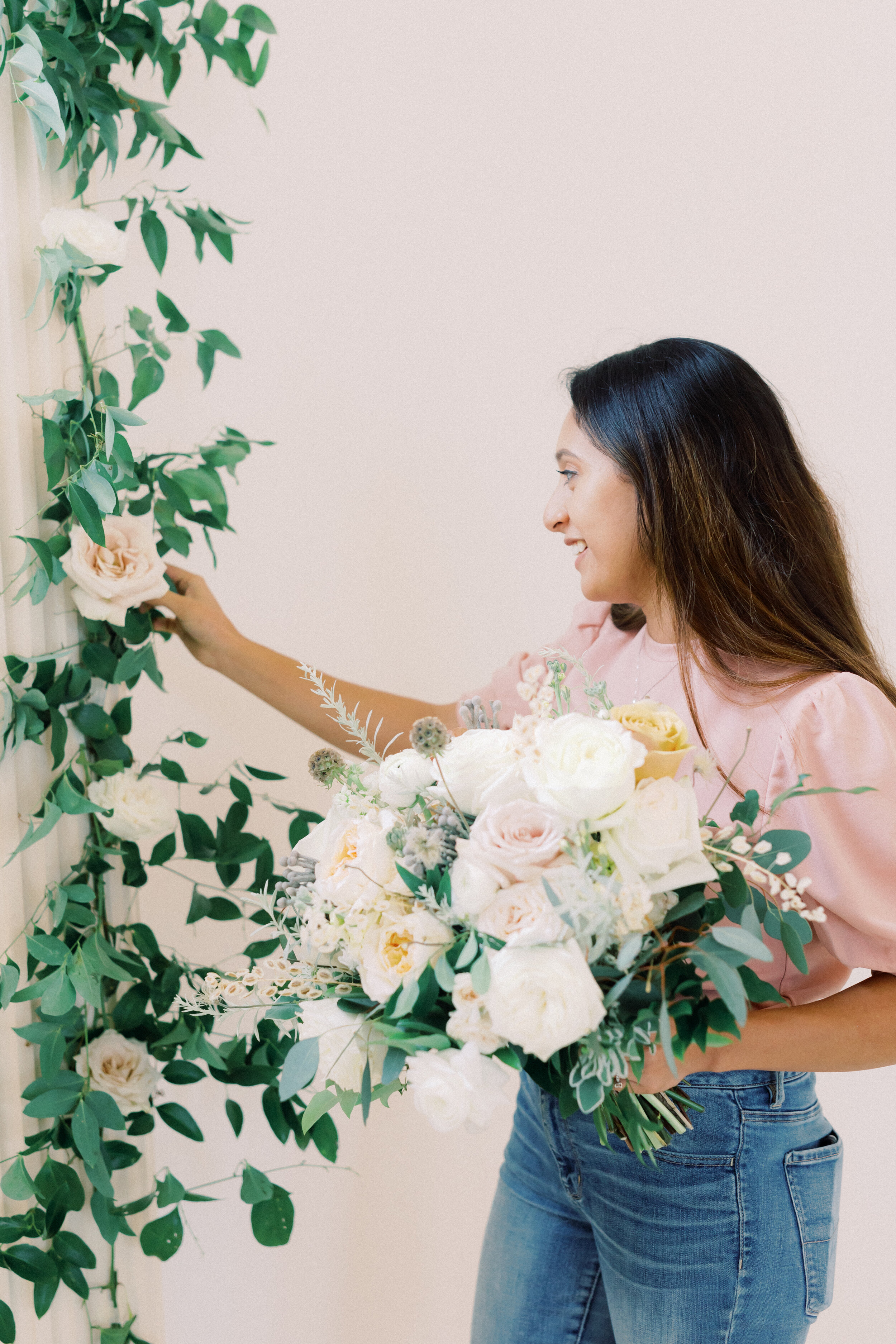 Wedding Party Flowers Class- The Basics COMING SOON