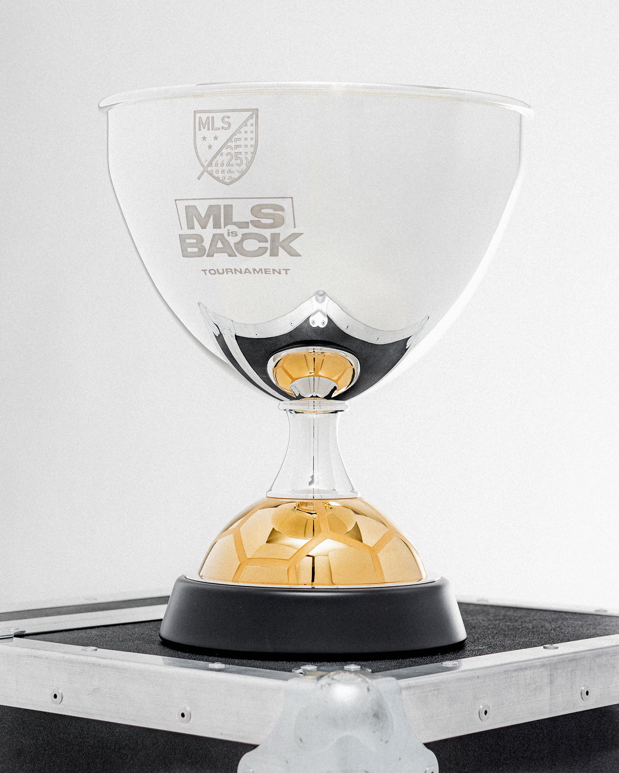 MLS_IS_BACK_TROPHY_LAMOREAUX-201-3.jpg