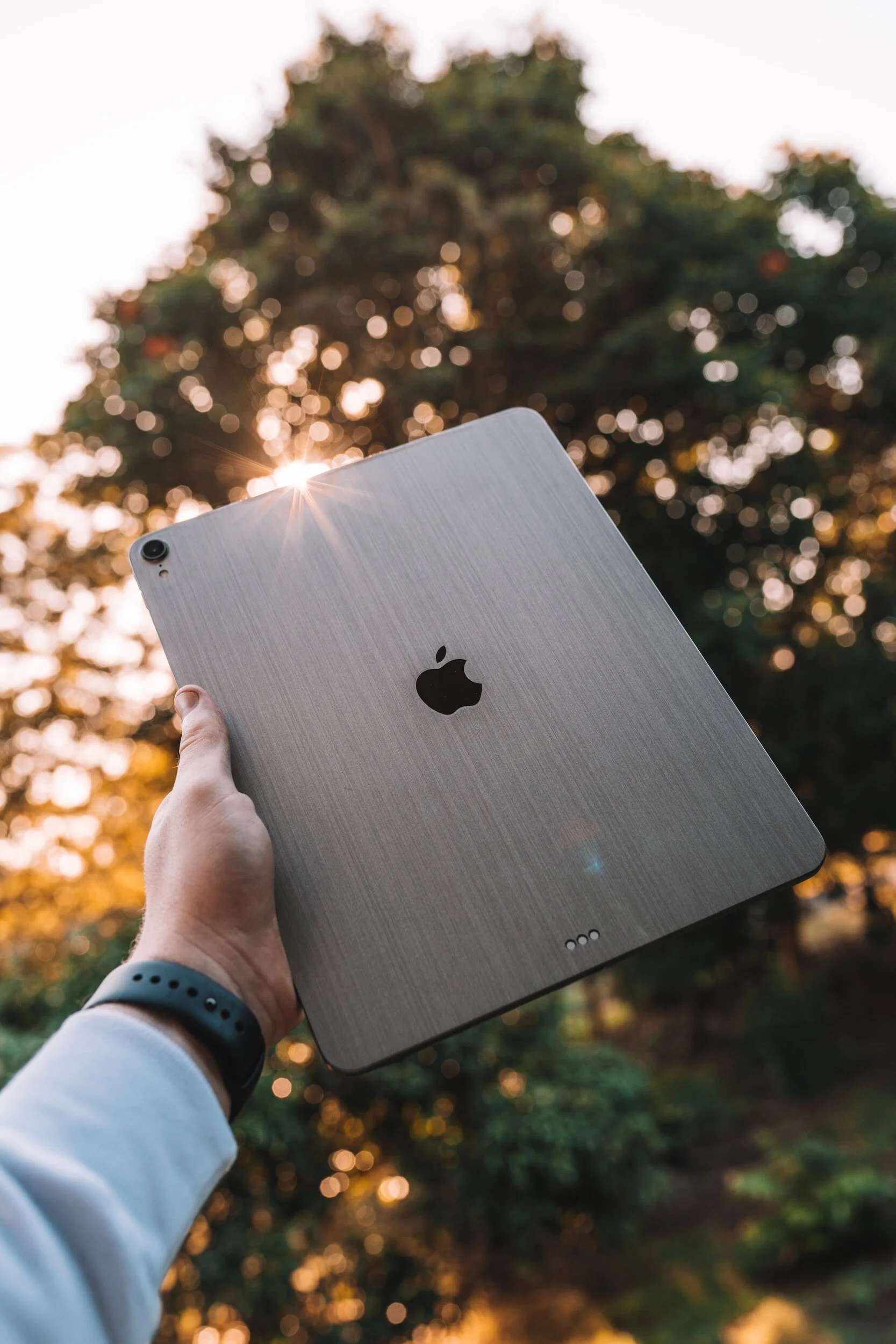 iPad Air 4 Cracked Screen Repair