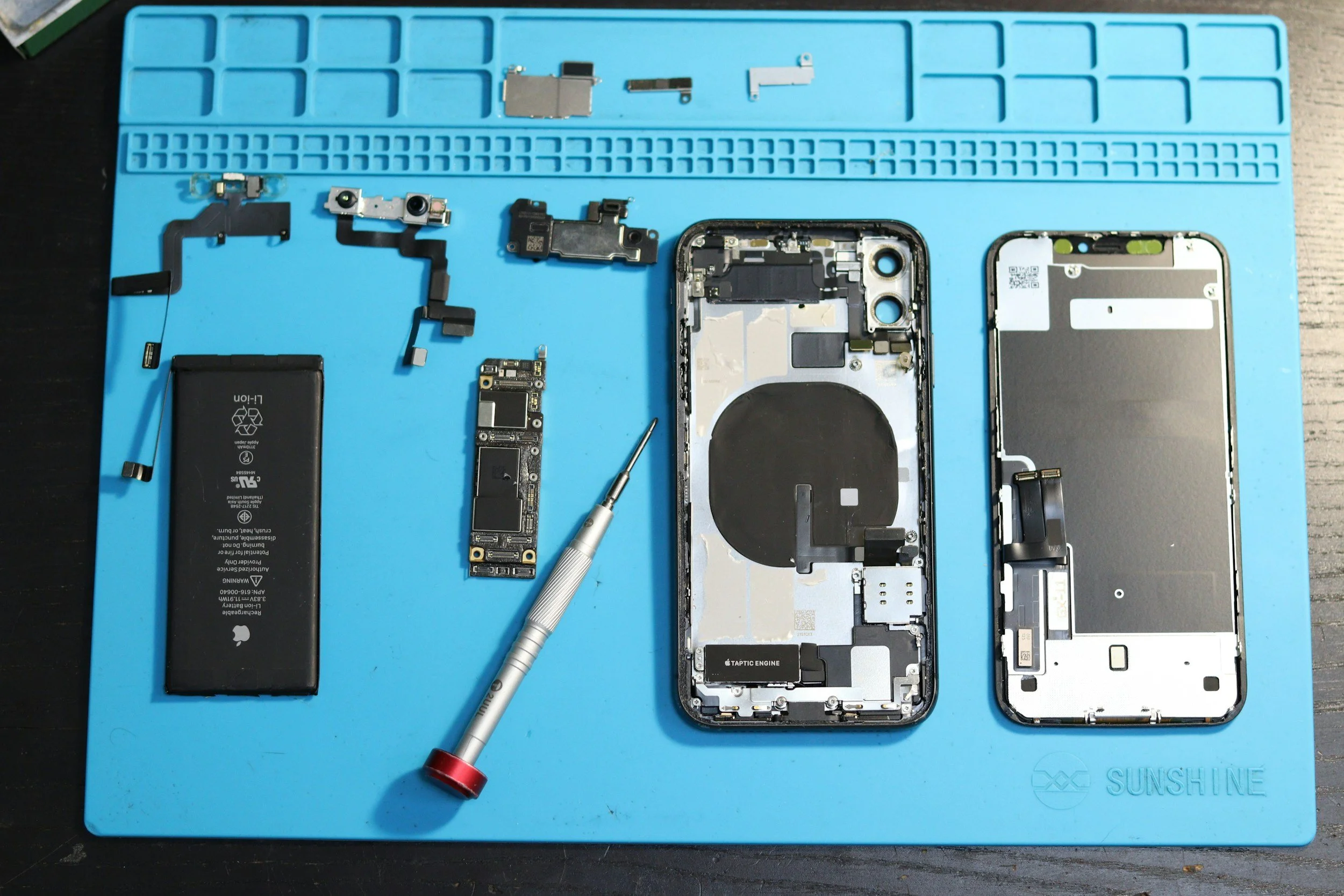 cell phone repair wires computing Burlington