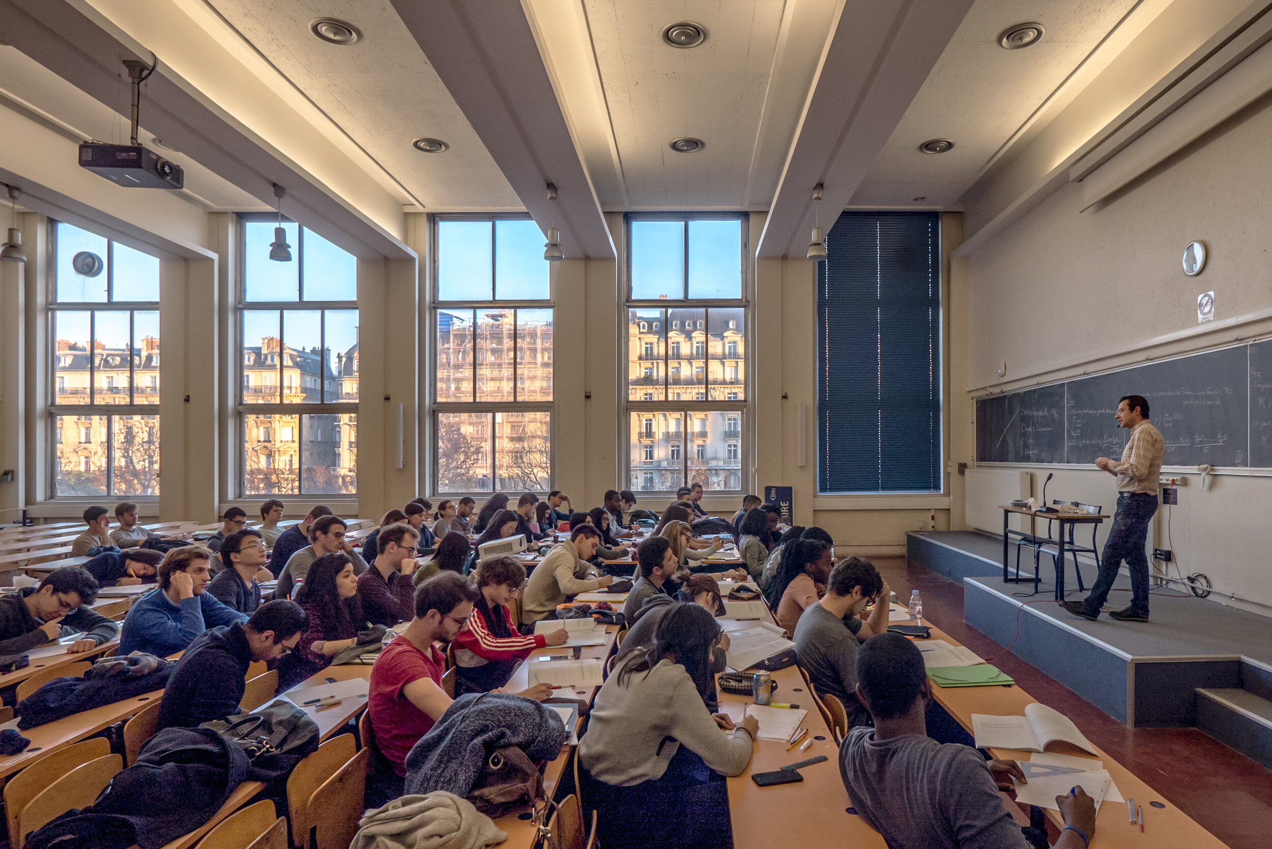 Europaeerin Taetowierte College Onanieren