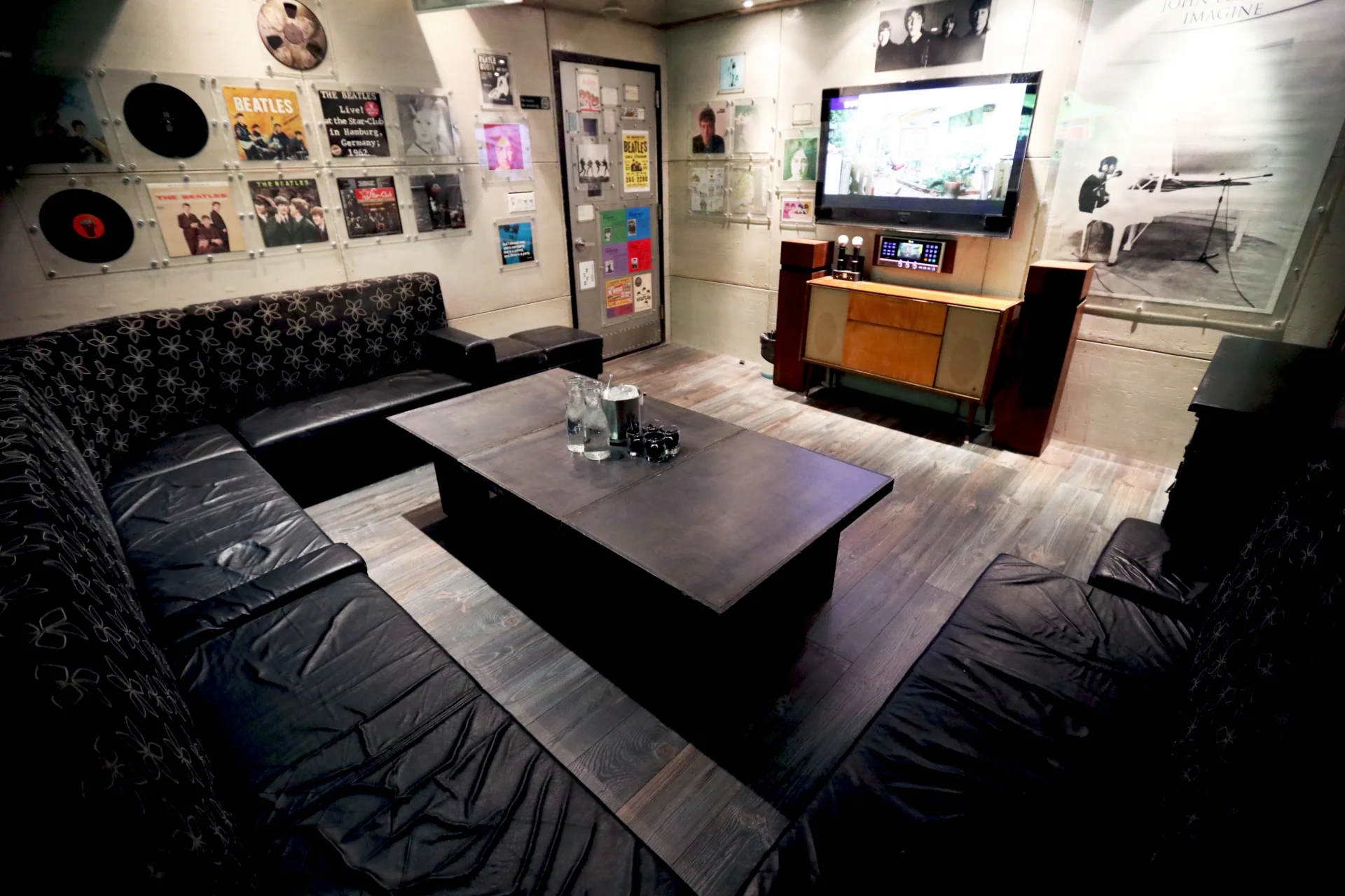room10.jpg