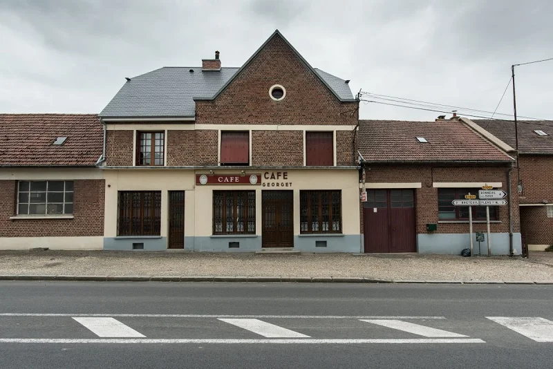cafe02.jpg