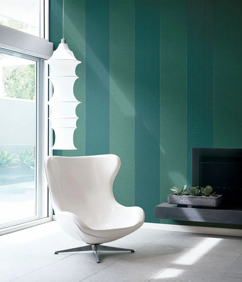 Studio 465 wallpapers feature sleek and modern geometric patterns and natural prints in subtle shades of green and brown. Drawing inspiration from the world's greatest cities, Studio 465 and its assortment of sleek and modern wallpaper patterns