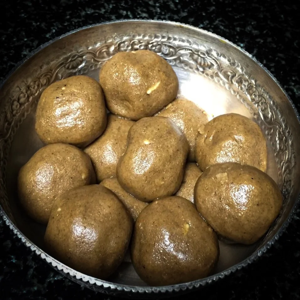 Homemade Split Dalia Ladoo Recipe — Chhaya's Food