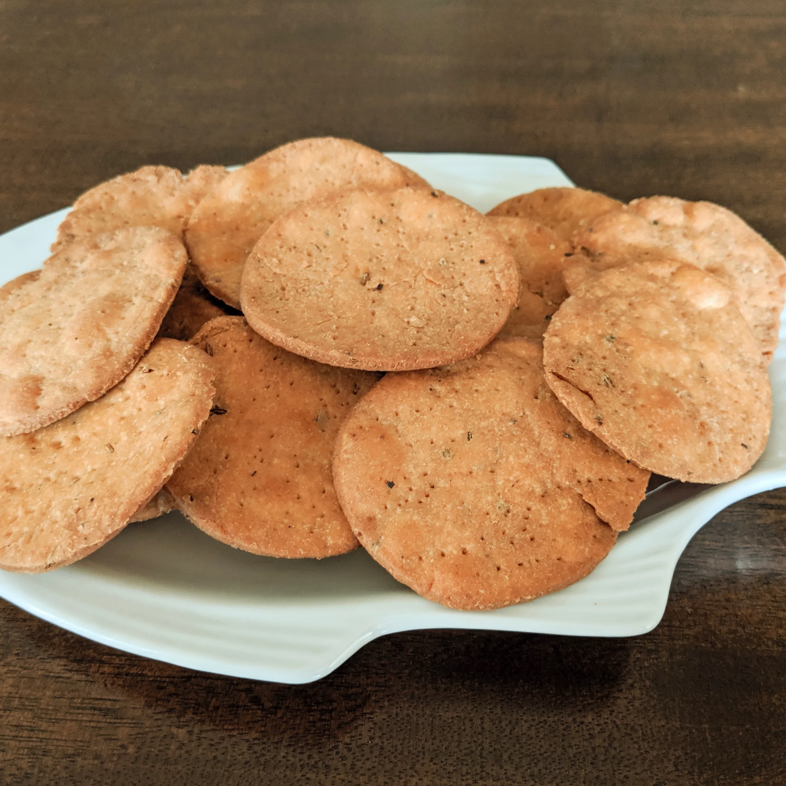 Homemade Wheat Flour Mathri Recipe