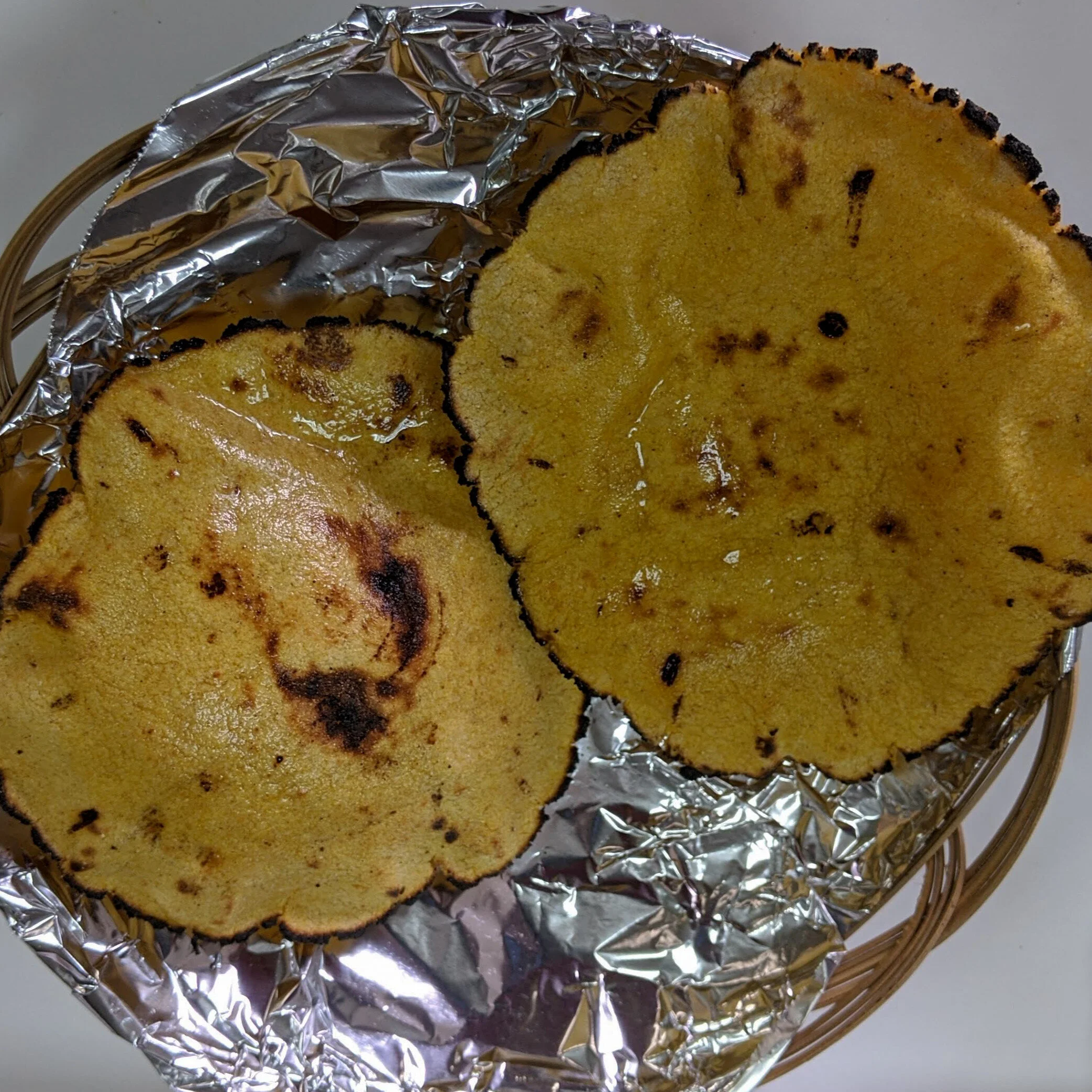 Homemade Makki (Maize) Ki Roti Recipe