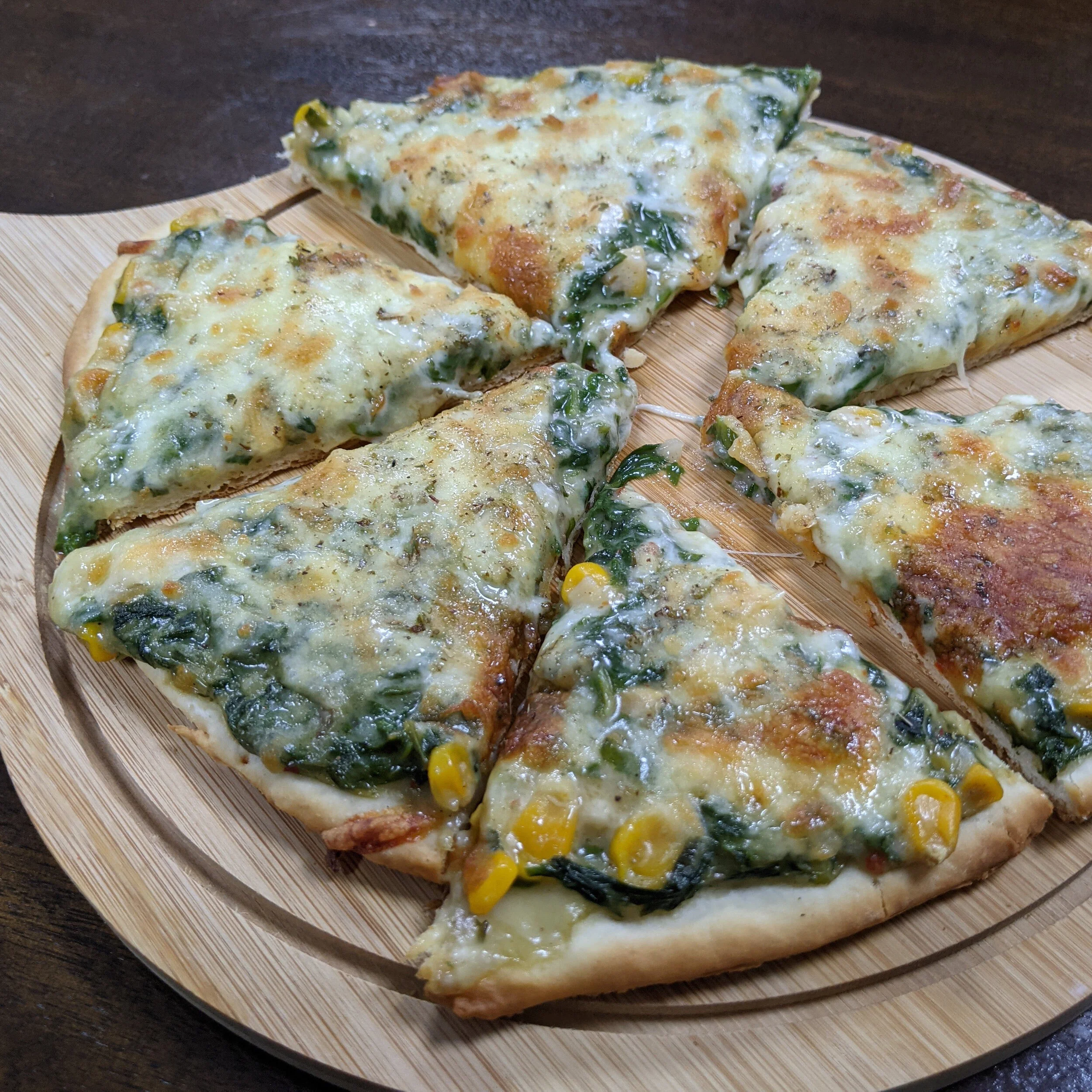 Homemade Cheesy Spinach Corn Pizza Recipe