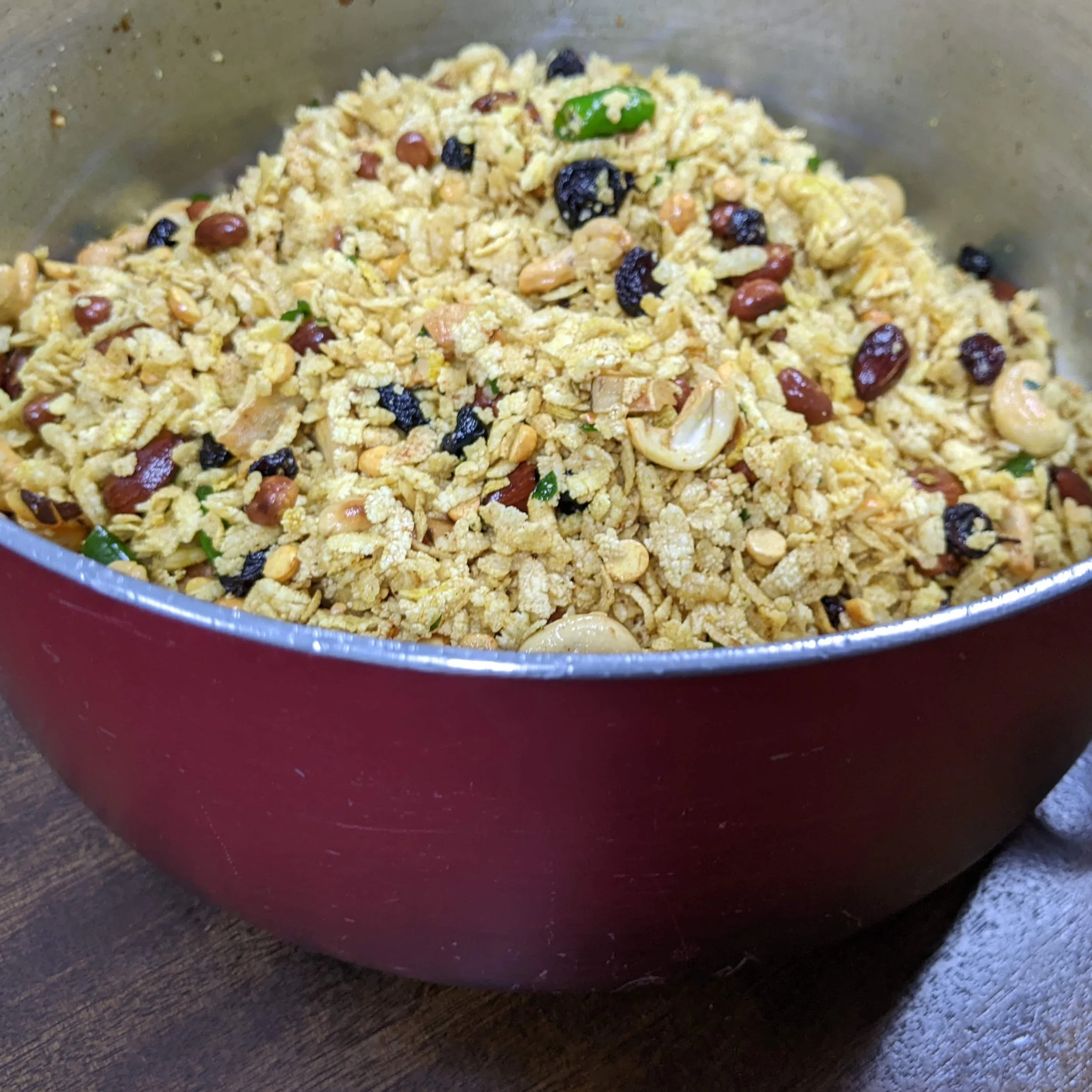 Homemade Poha Chivda Recipe