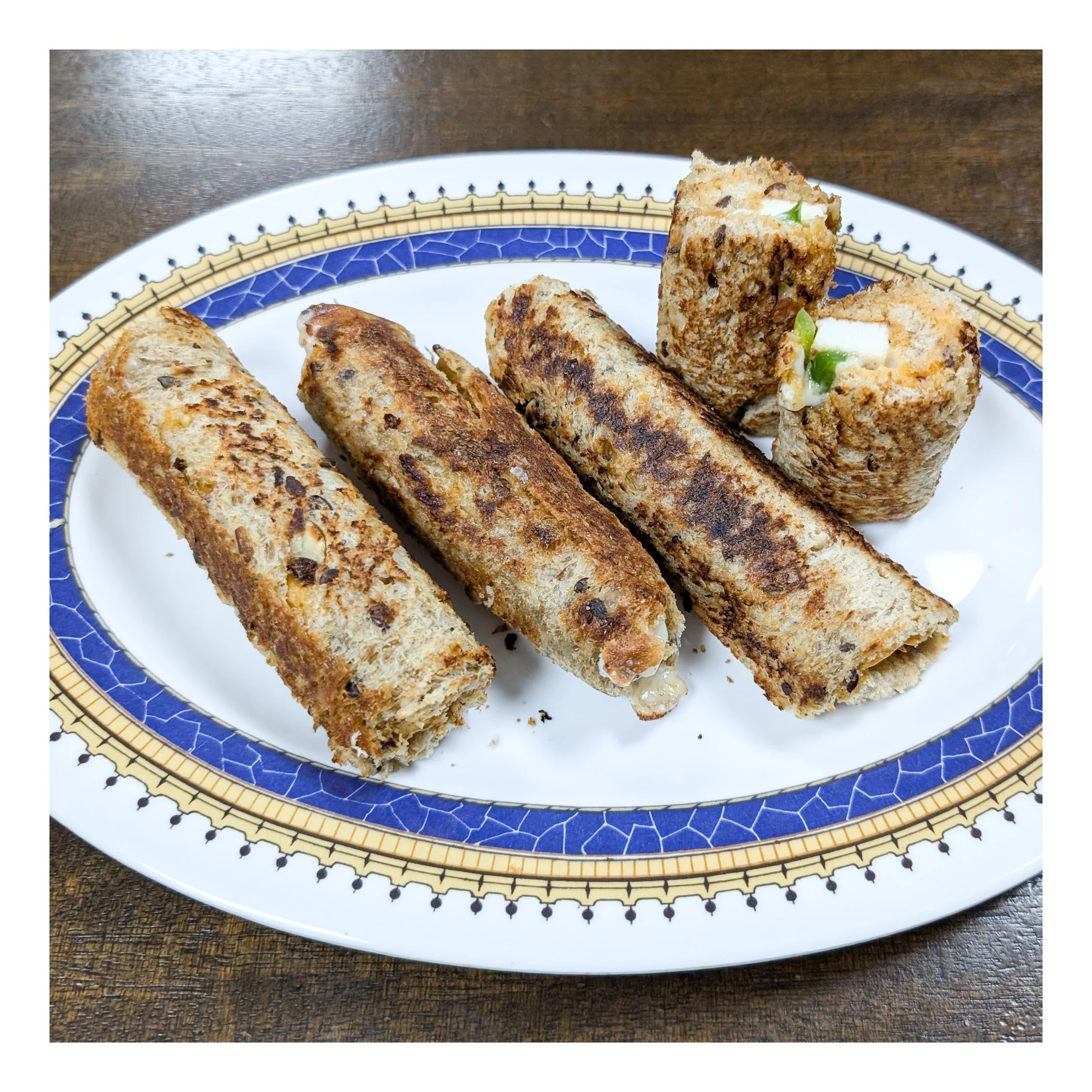 Homemade Paneer Bread Roll Recipe