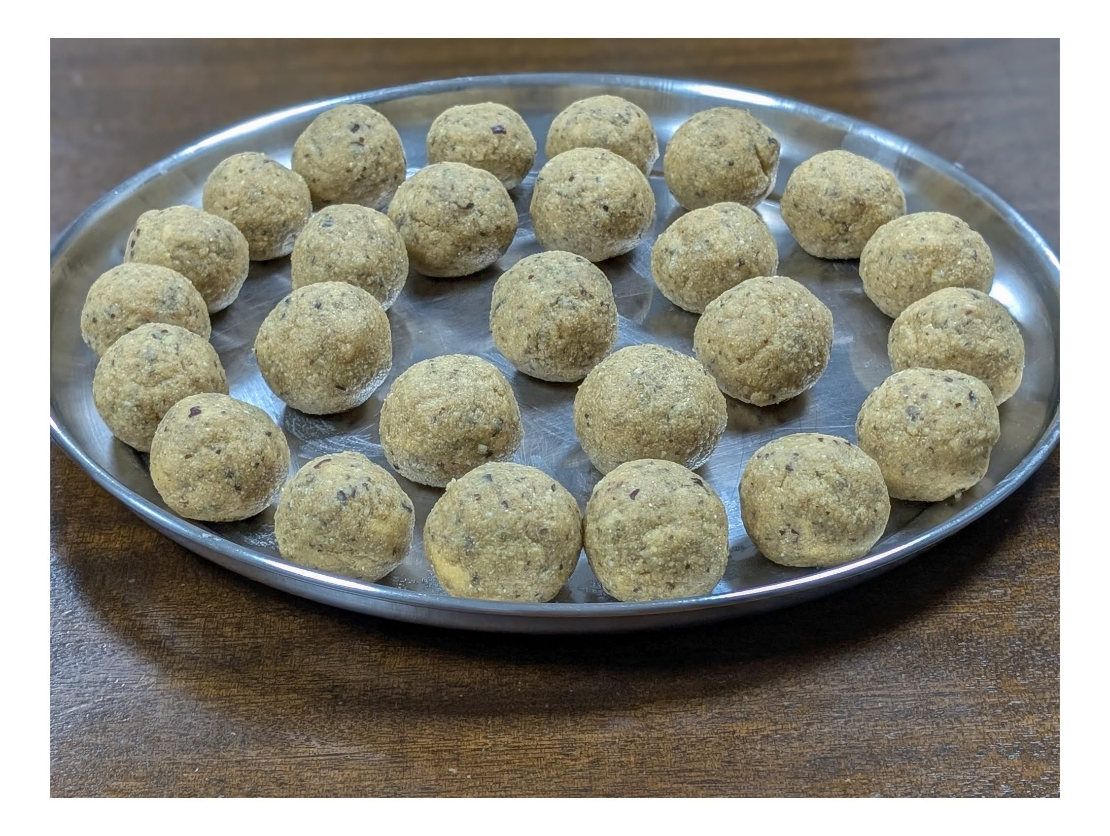 Homemade Sattu Ke Ladoo Recipe