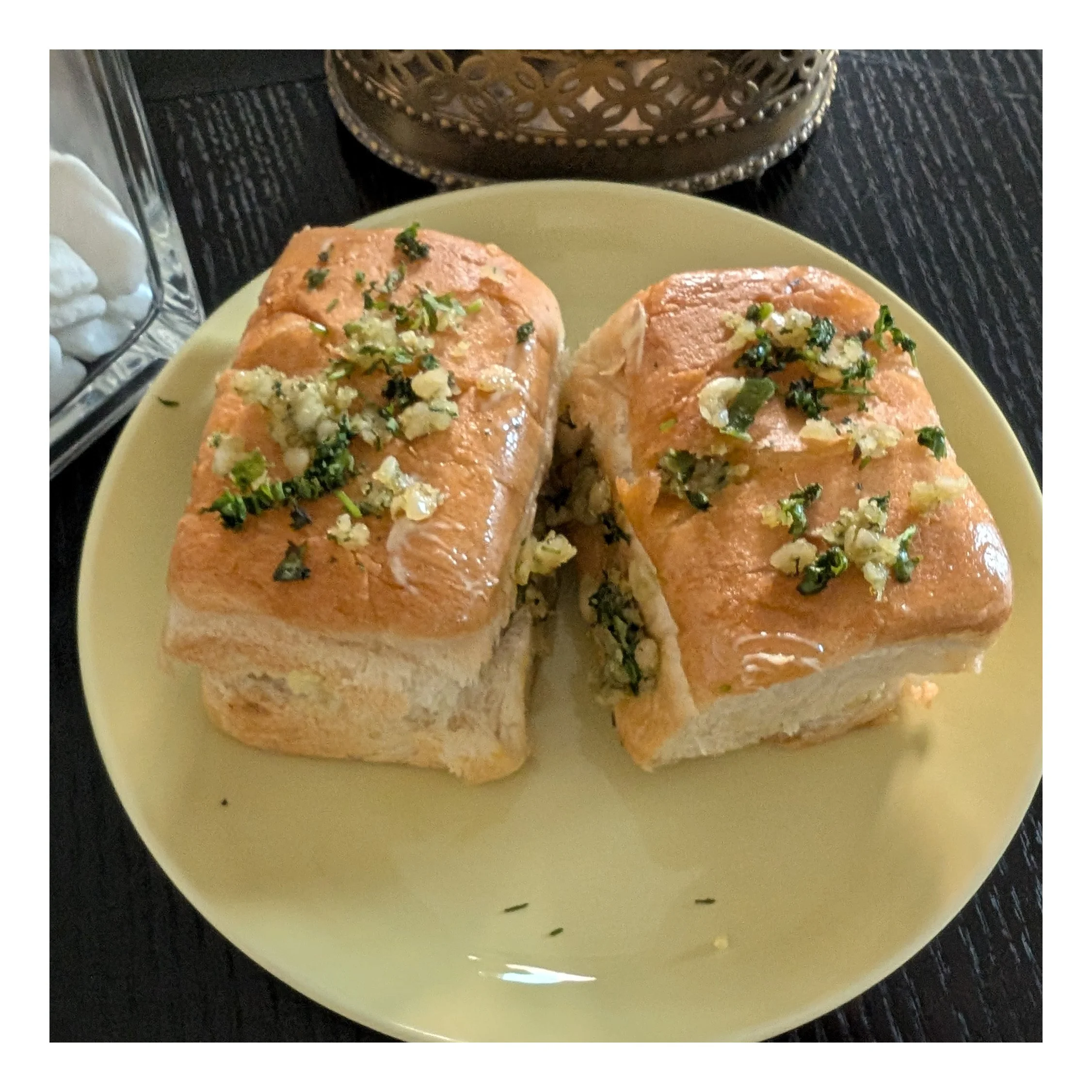 Homemade Thecha Pav Recipe