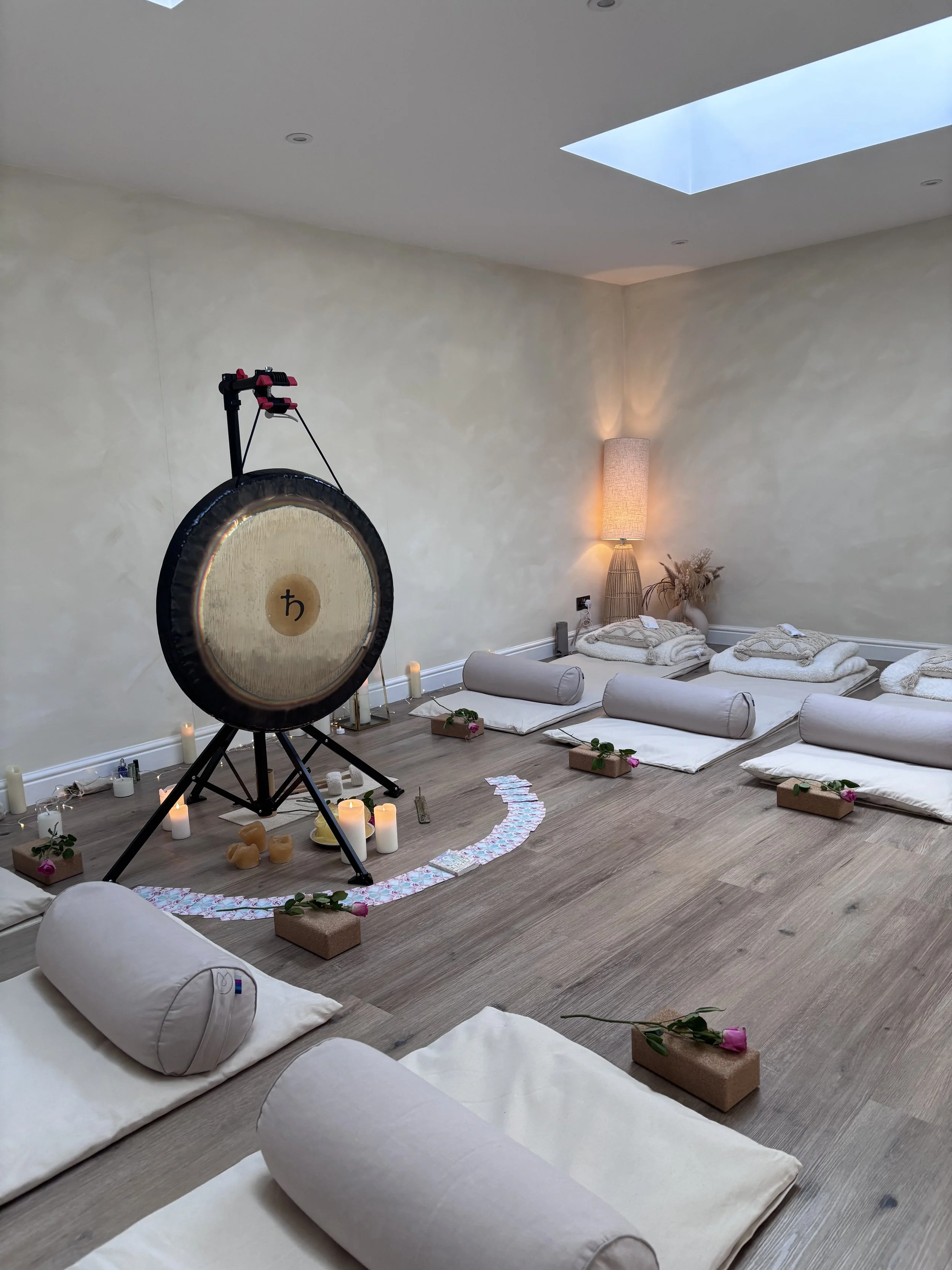 Cosy Fridays: Healing Sound Bath by candlelight