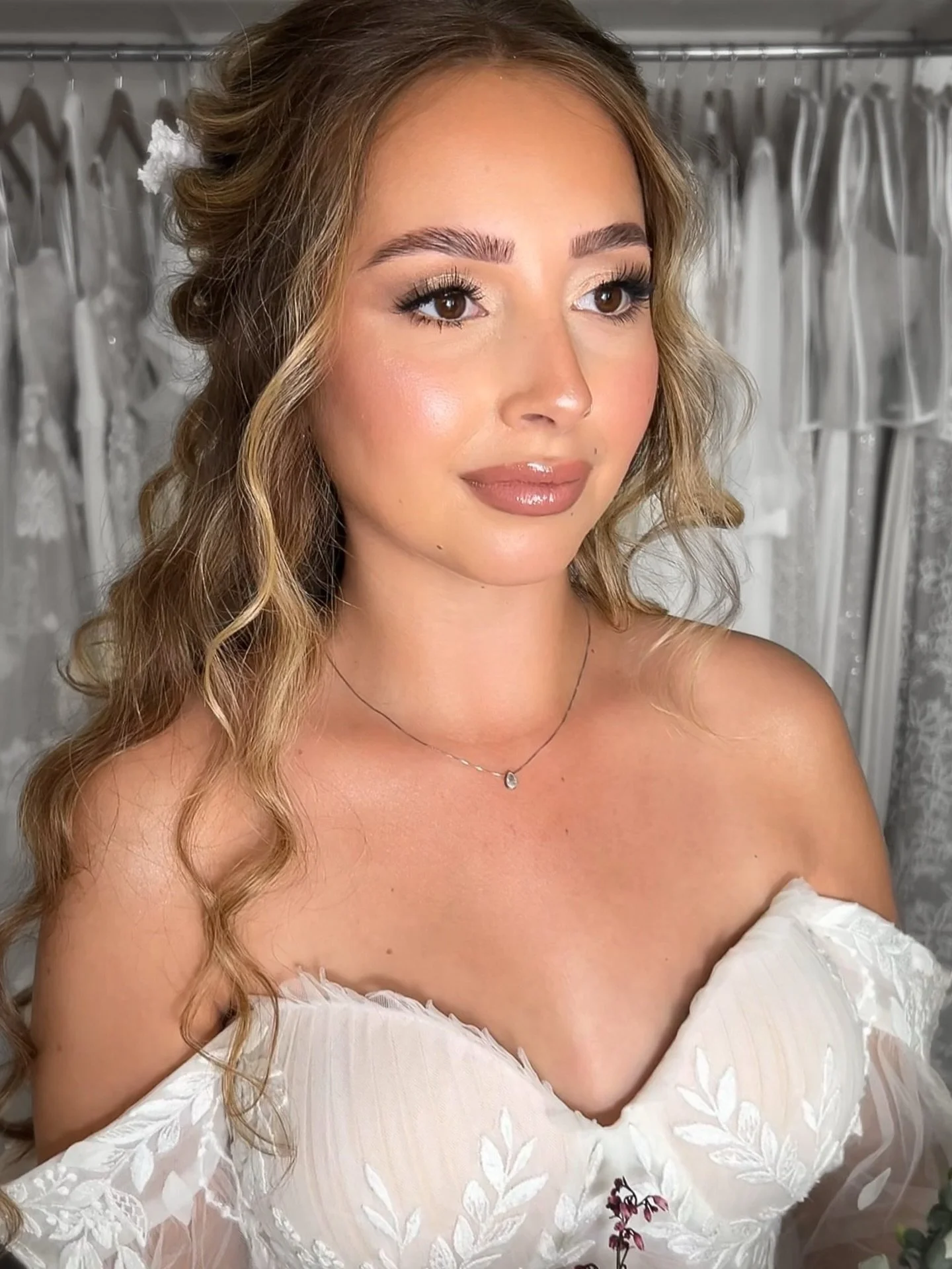 🤍 And that&rsquo;s a wrap, 2025 season! 

My annual makeup round up is coming soon, but for now ~ 2026 brides &mdash; this is your sign 💍

If you&rsquo;re dreaming of effortless, elevated makeup that looks just as stunning in person as it does on c