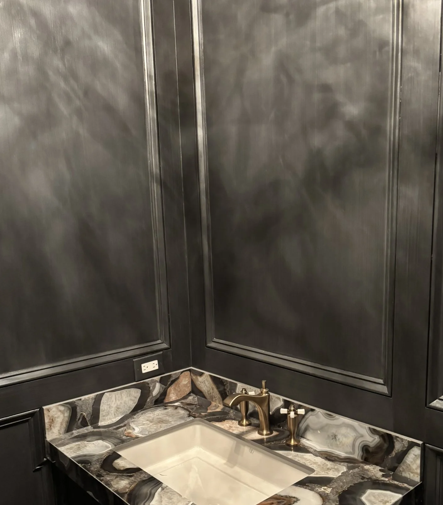Pewter Finish det.jpg