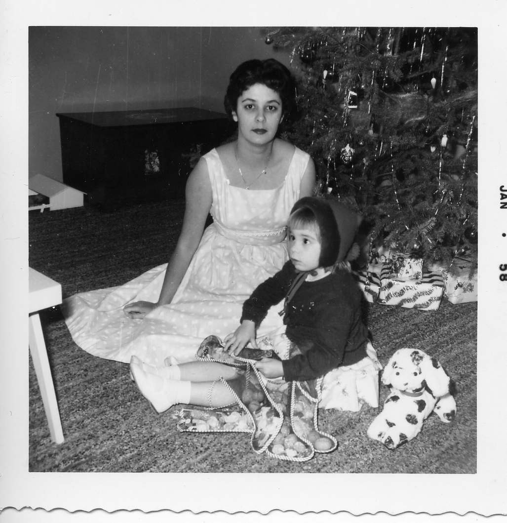 Photo01_Author and mom.jpg