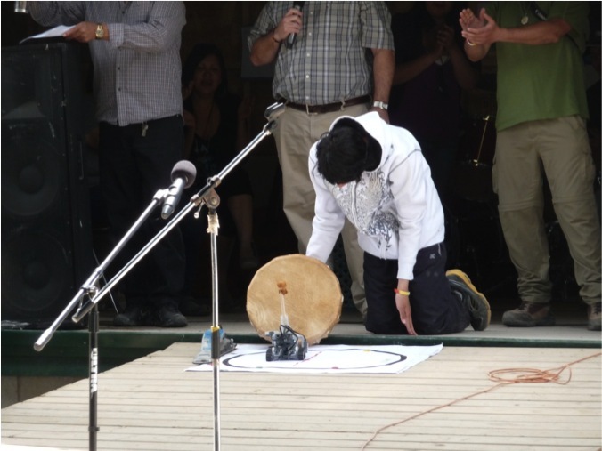 Robot Hits the Drum
