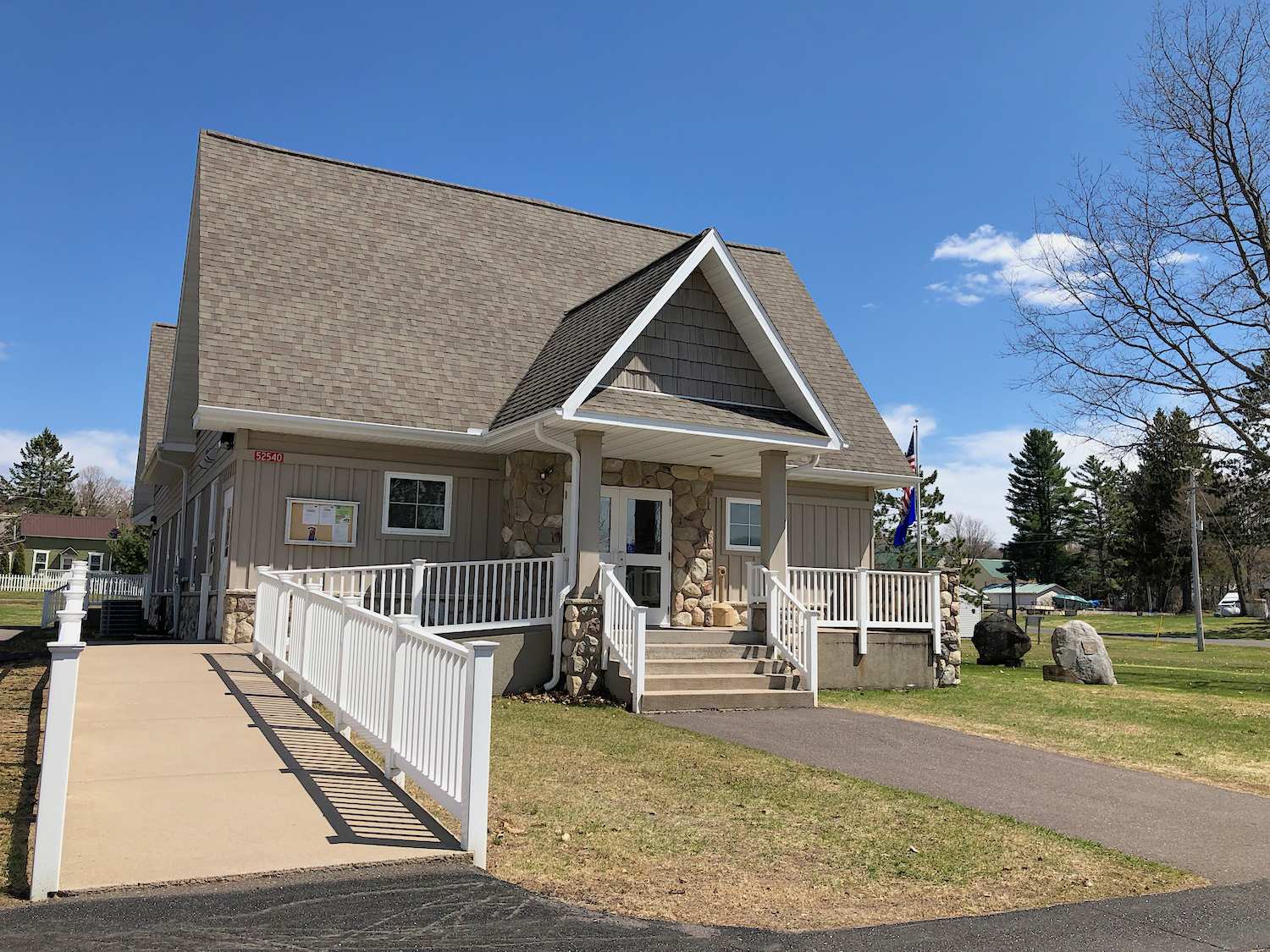 Drummond Civic Center from side.png