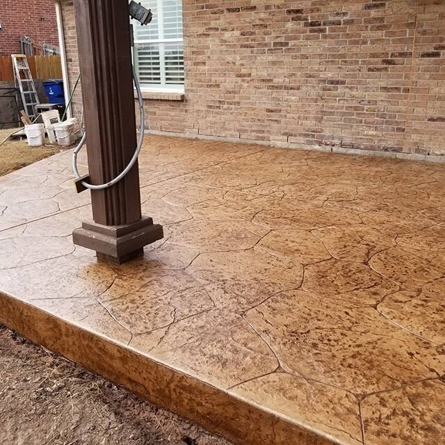 Stone work, gas grills stamped concrete, here to provide the perfect backyard! #diamondscenery #landscaping #gasgrills #stonework