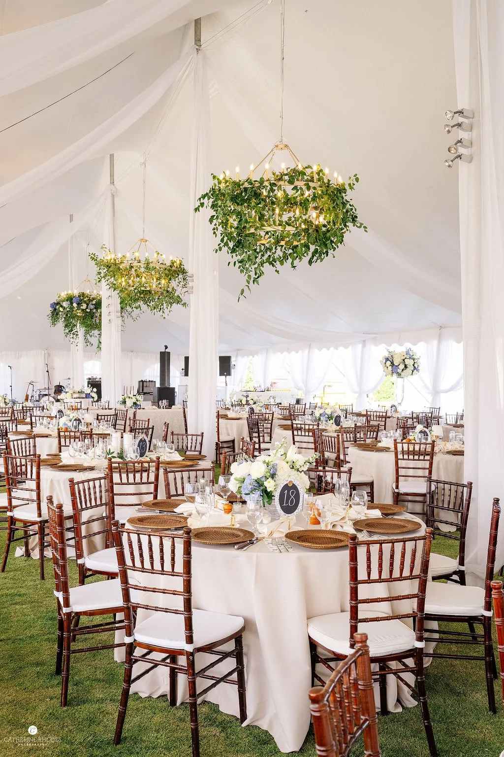 Tablescape-Tented-Wedding-Reception-Missouri.jpg