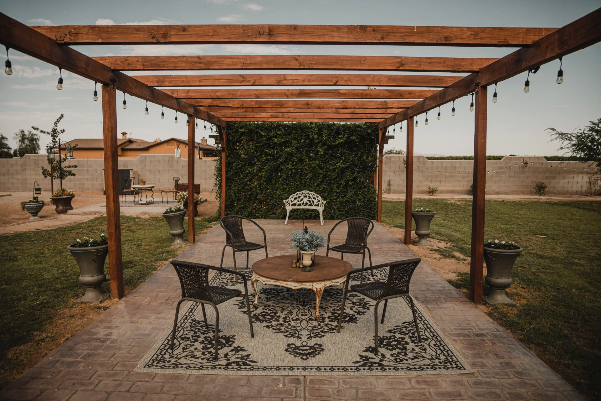 Gallery — Villa De La Meza