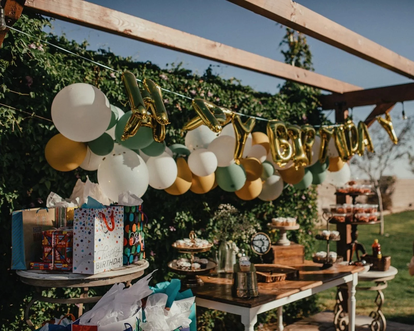 Luxury birthday celebration with custom balloon décor at Villa de la Meza in Yuma, Arizona.