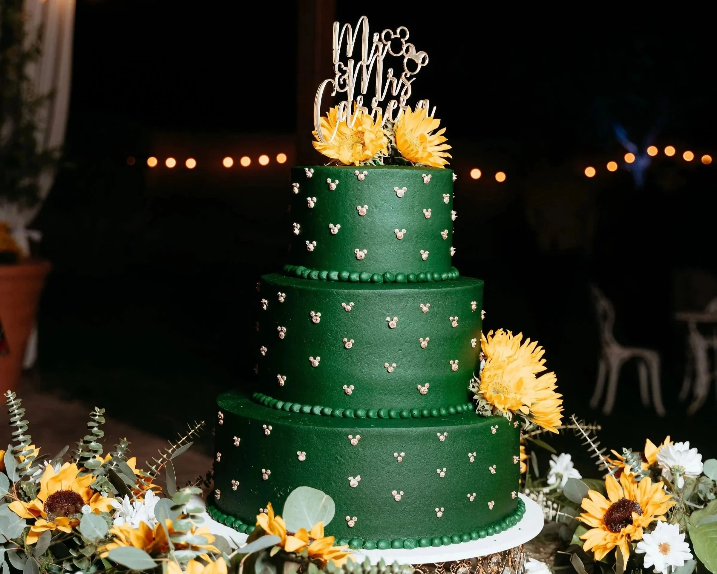 Custom wedding cake display created for a celebration at Villa de la Meza in Yuma, Arizona.