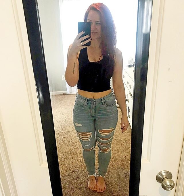 I finally gave into the fact that I don&rsquo;t fit into my &ldquo;skinny pants&rdquo; anymore. So I bought some new jeans. I put them on and looked in the mirror, I immediately thought, omg I can&rsquo;t wear these. My legs are popping through the h