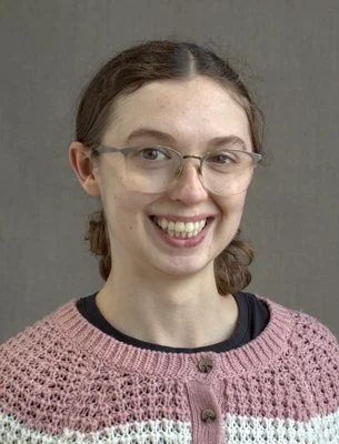 Headshot of Eva Rando, a pre-program intern at Reanda Conservation