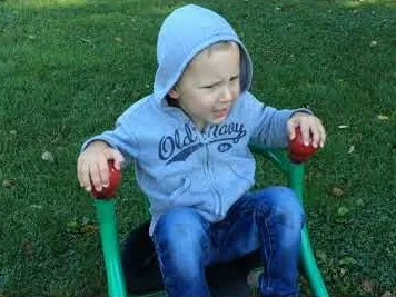 Jack singing a nursery rhyme!