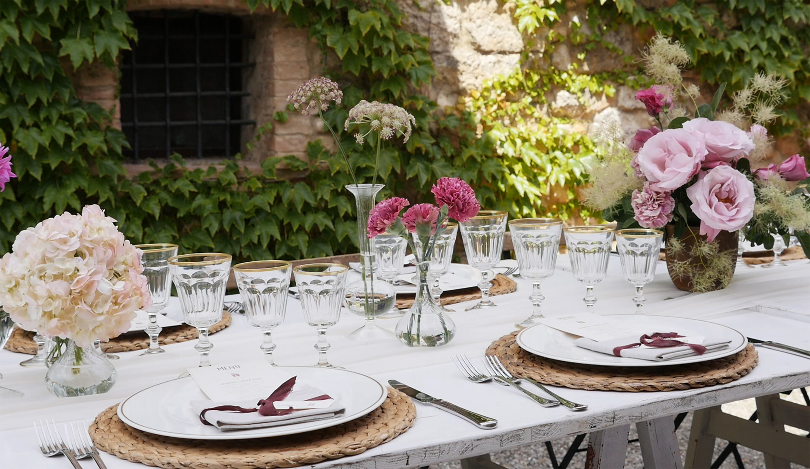 wedding-in-fattoria-of-larniano-tuscany-flowers.jpg