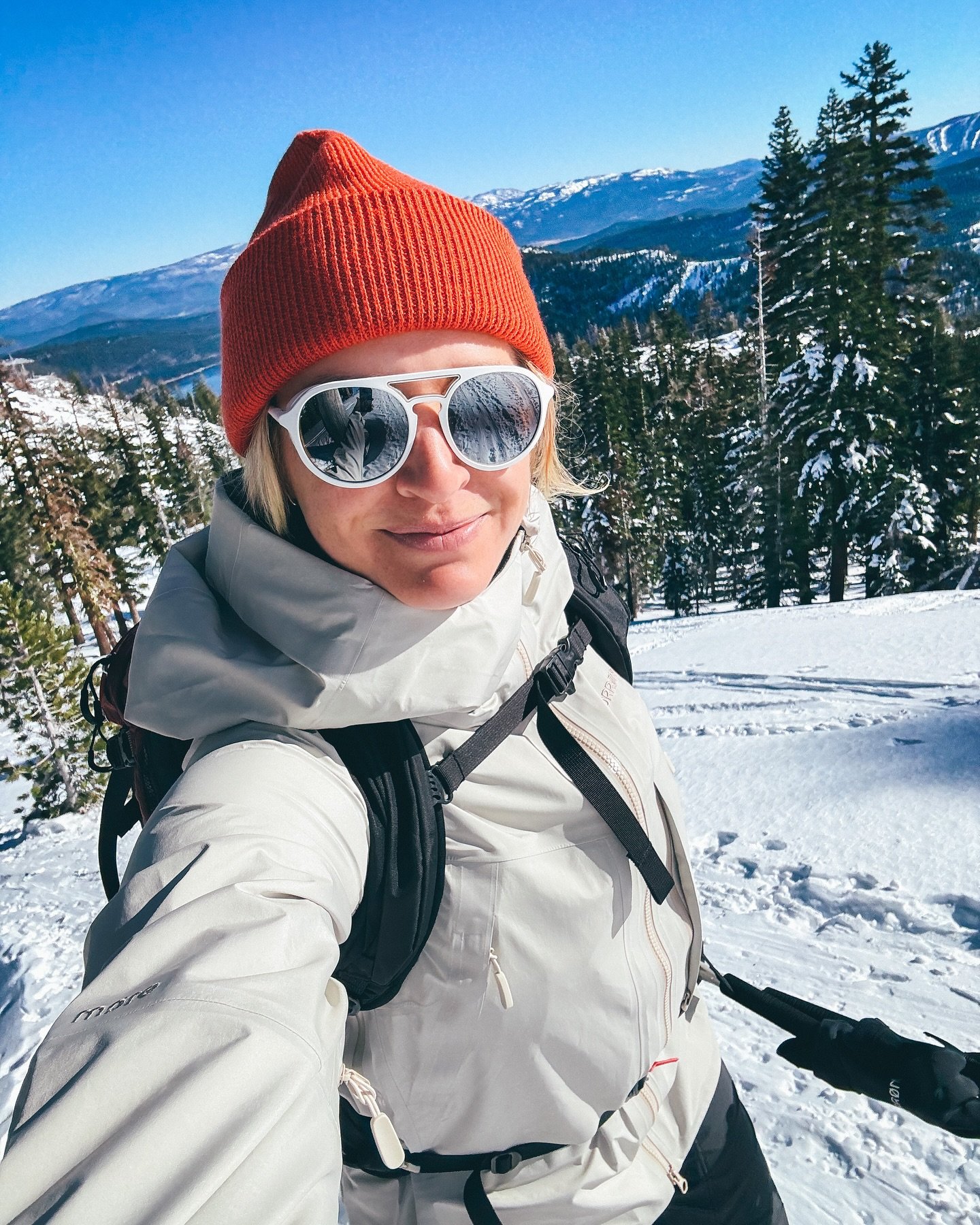 And we&rsquo;re back! First couple days in the bag and I must say feels sooooo good! #hoorayforwinter #itshere #timetoski #letitsnow