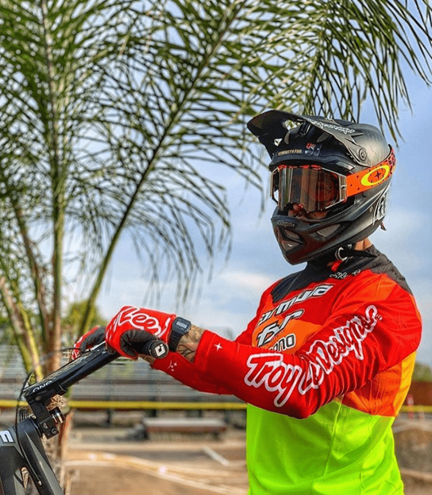 Screen Shot 2019-06-25 at 10.02.07 AM-min.png