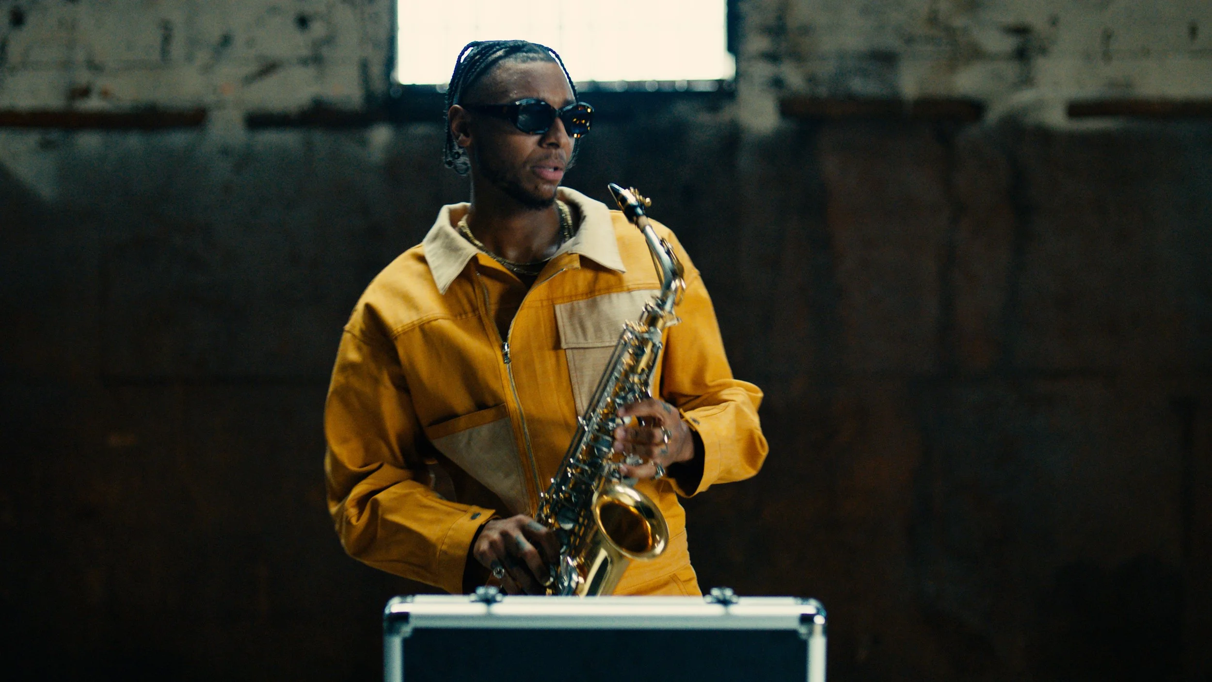 MASEGO - YOU NEVER VISIT ME REMIX FT WALE & ENNY