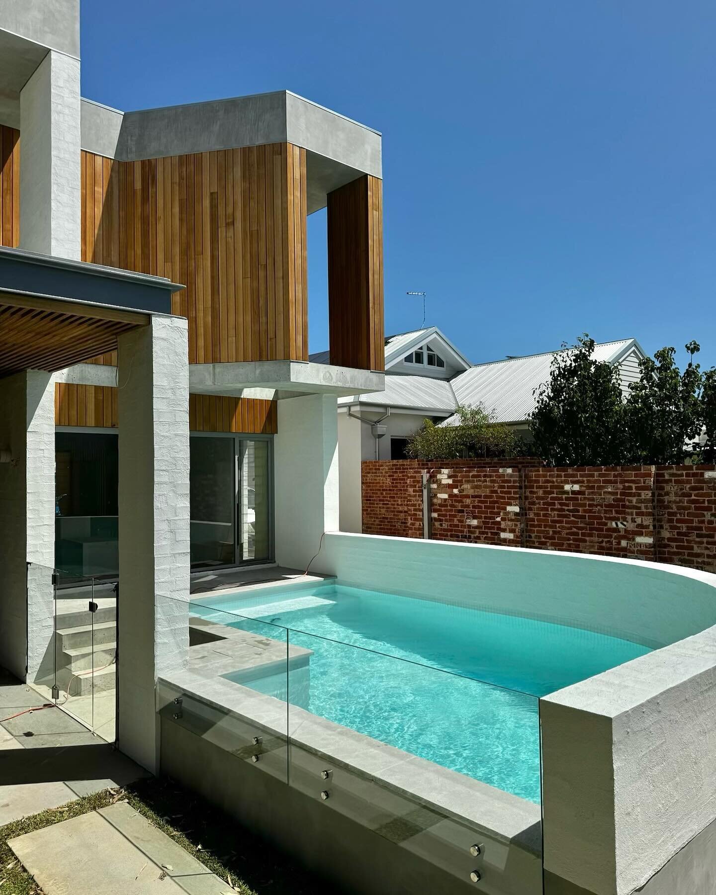 Fremantle addition&hellip; Poolside for Christmas!
Architect | @caststudio_architects