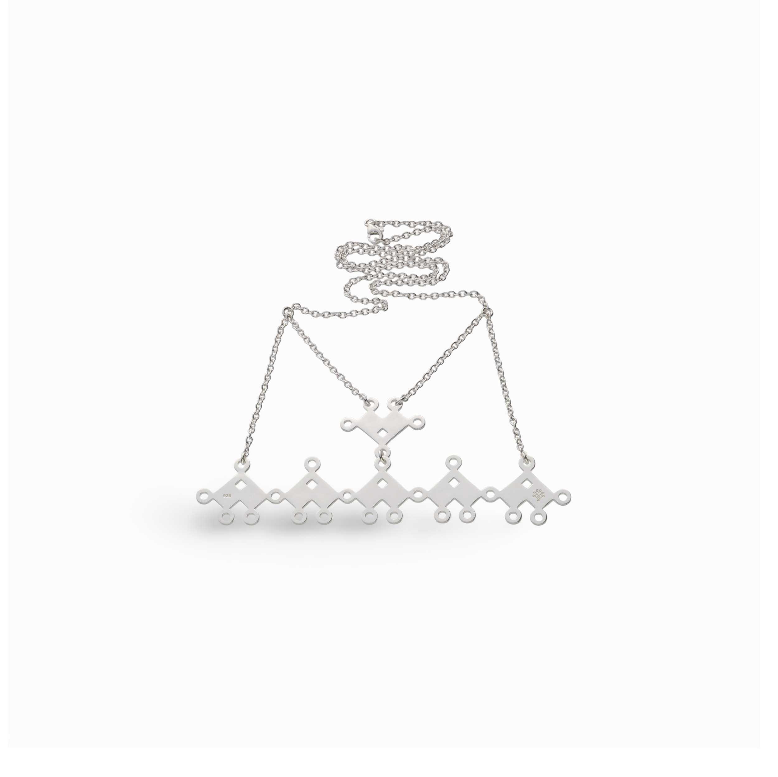 Aramudi_Lineage Necklace_SS_Back.PNG