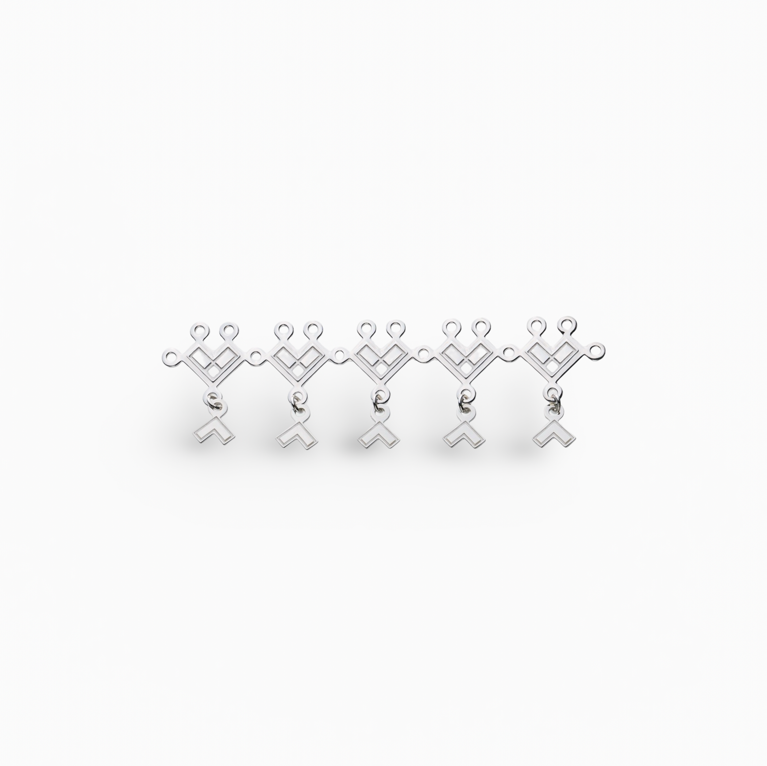 Aramudi_Lineage Brooch_SS_Front.PNG
