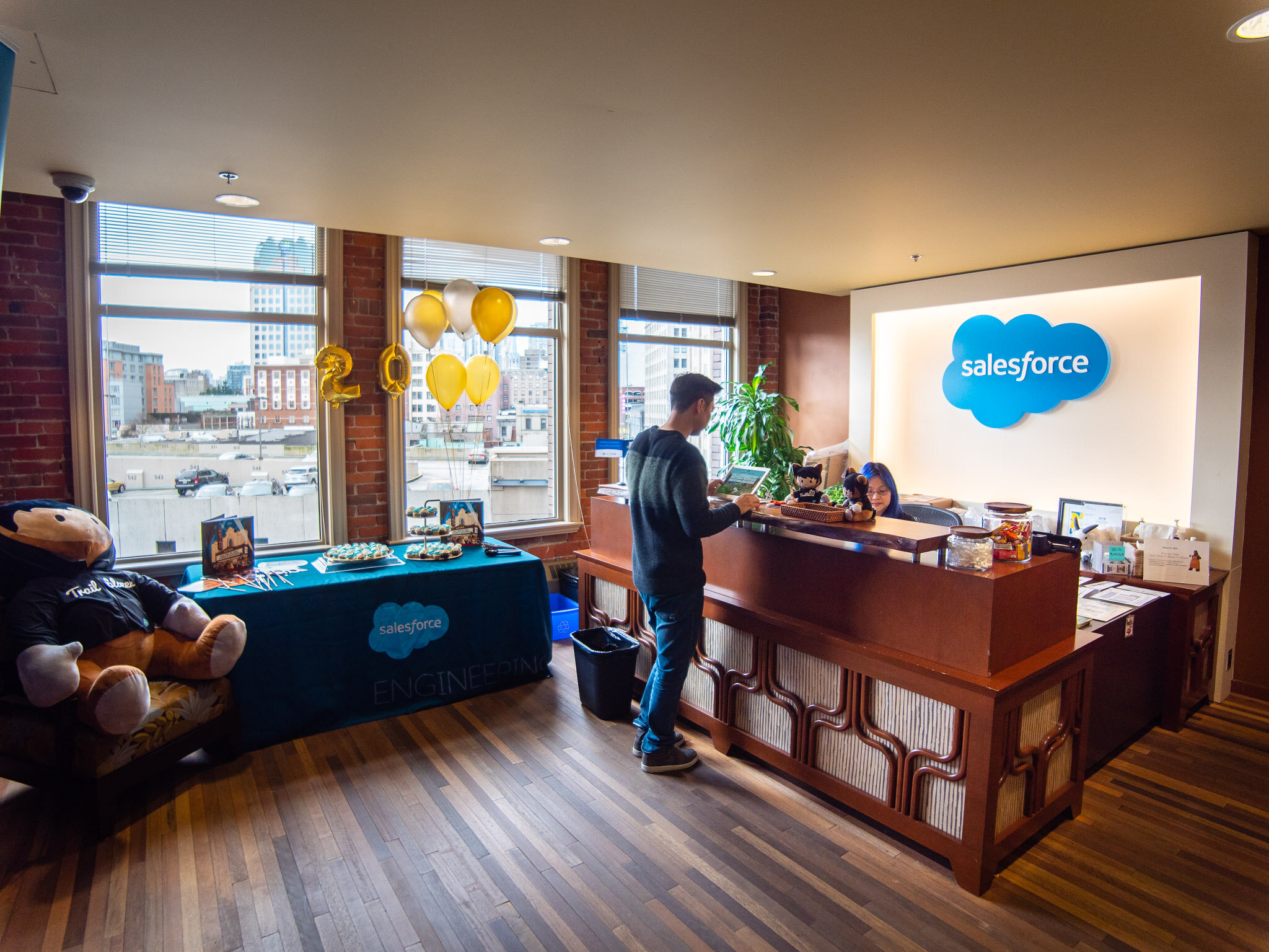 salesforce20years-6.jpg