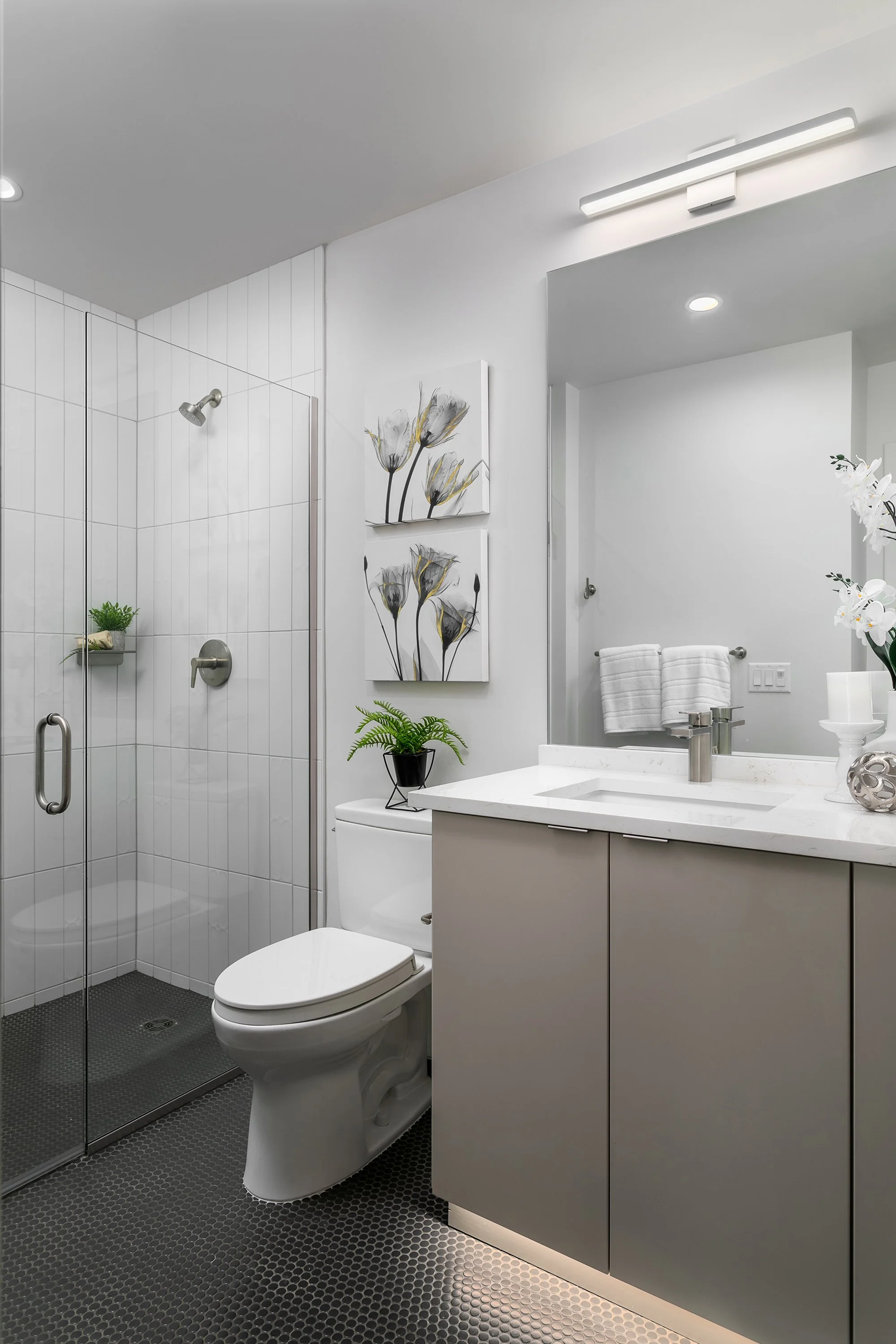 Central Crossing_Model_Master Bathroom 2_Ally Architecture_by 161 Photography.jpg
