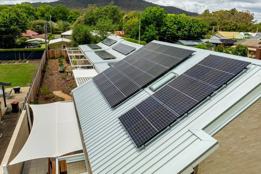 Drone-14 Stellulata Nov 25 Solar panels from 5m above footpath.jpg