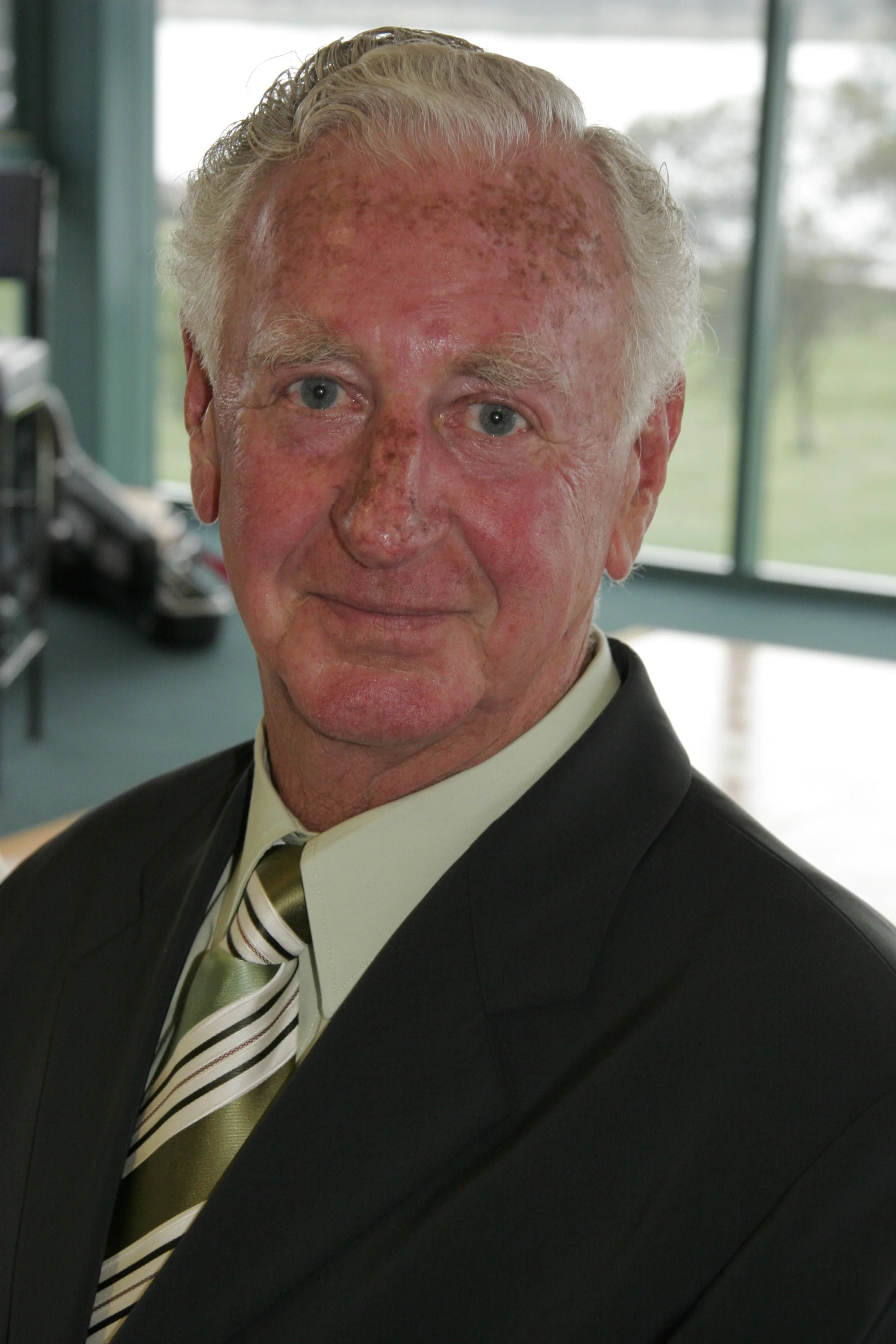 Raymond Noel JONES 'Ray'