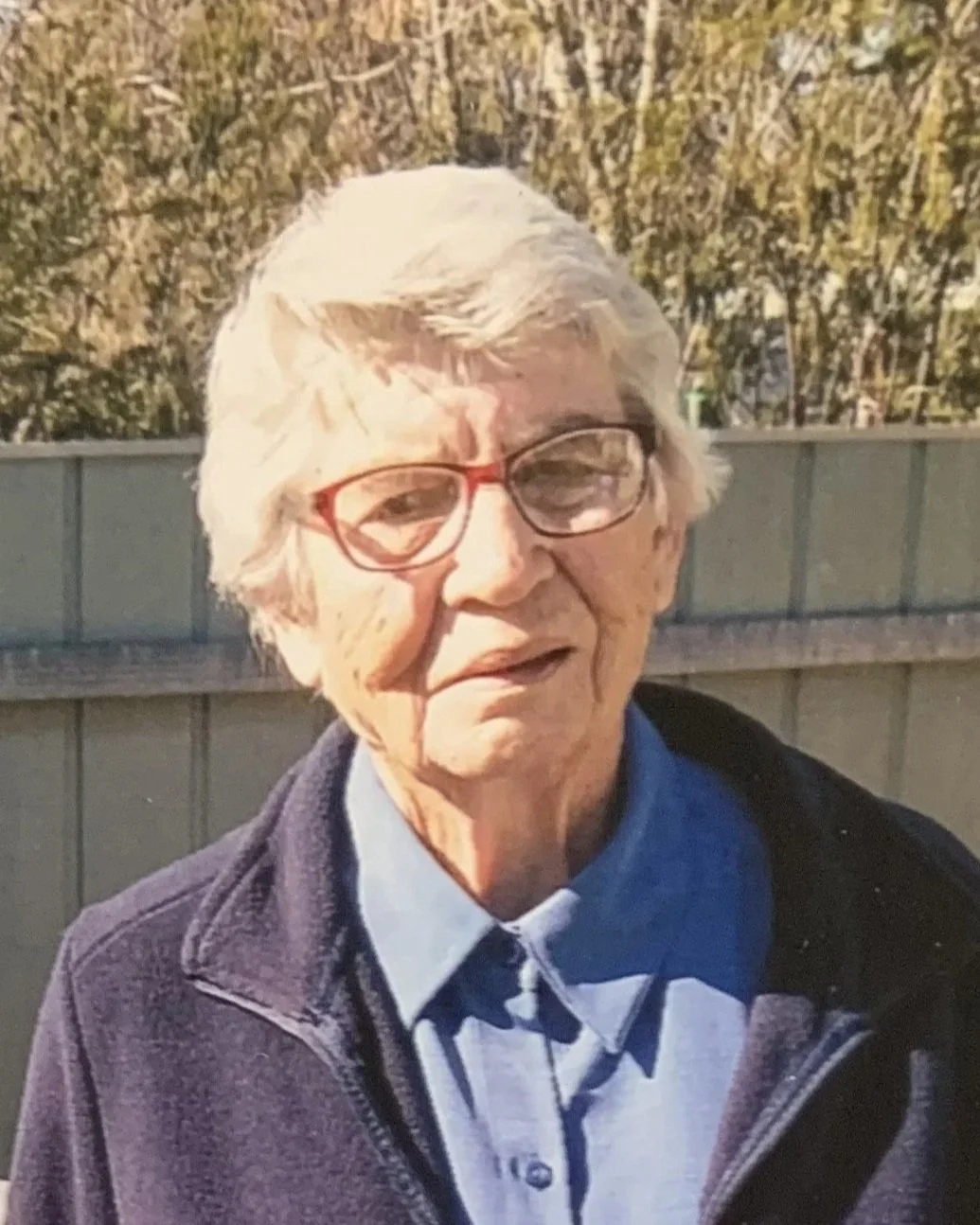 Phyllis Isabel DILLON