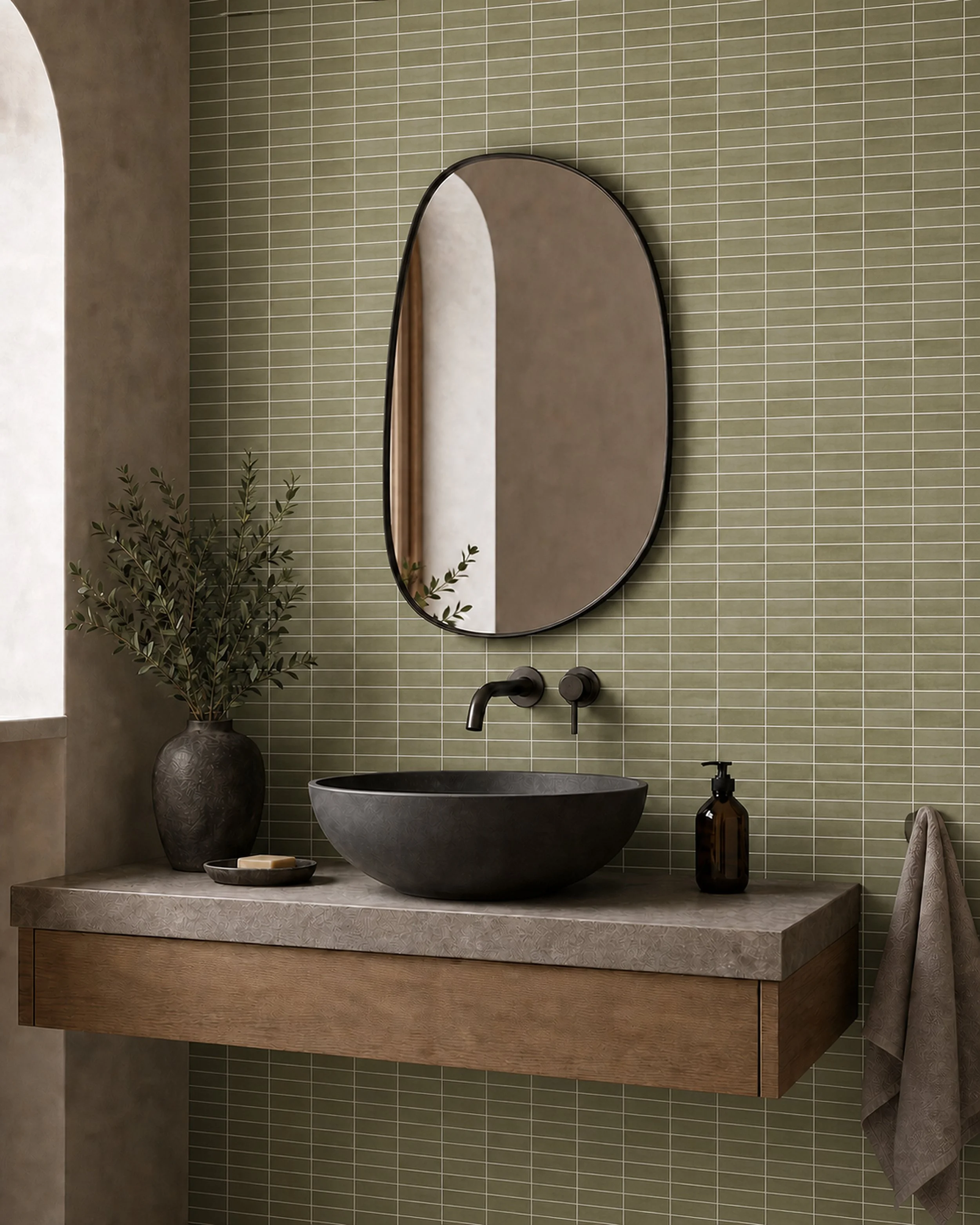 natasia-verde-lifestyle-2-scale-v2-hires-v4.jpg