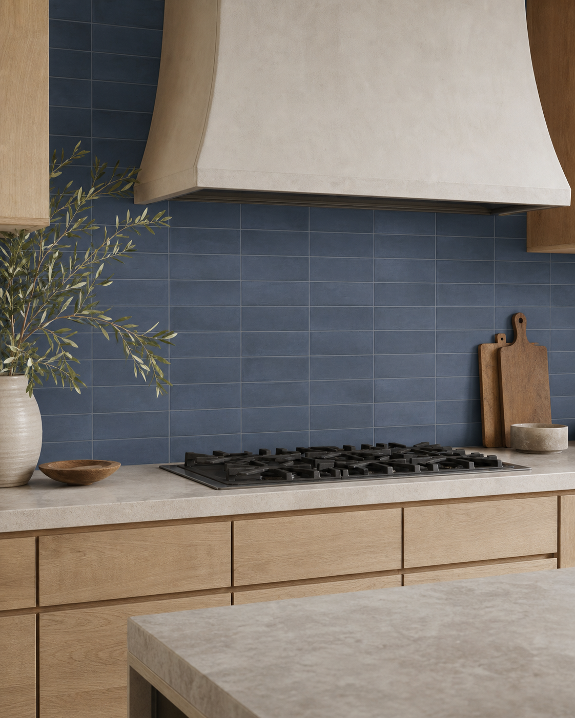 natasia-midnight-blue-lifestyle-1.png