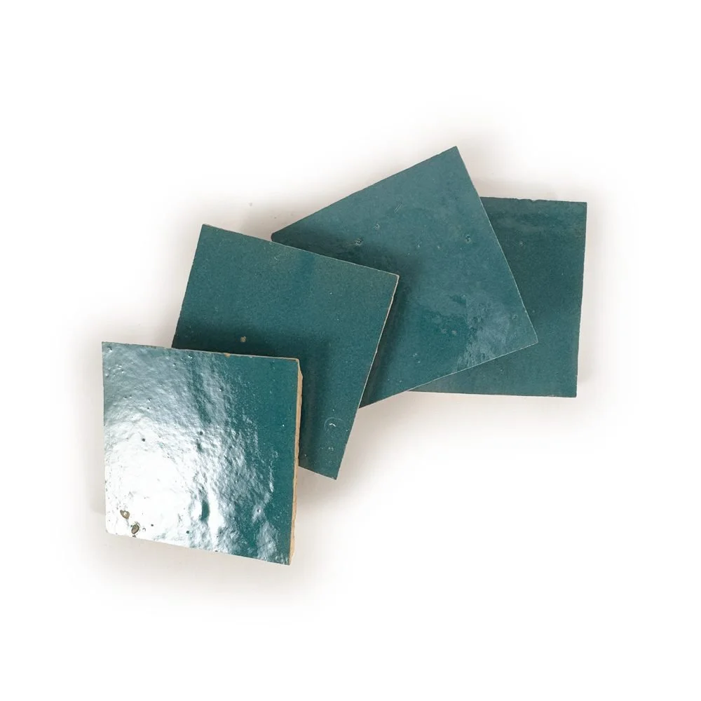 zelora-regular-cerulean-courtyard-4-x-4-user-original-02-20261021.jpg