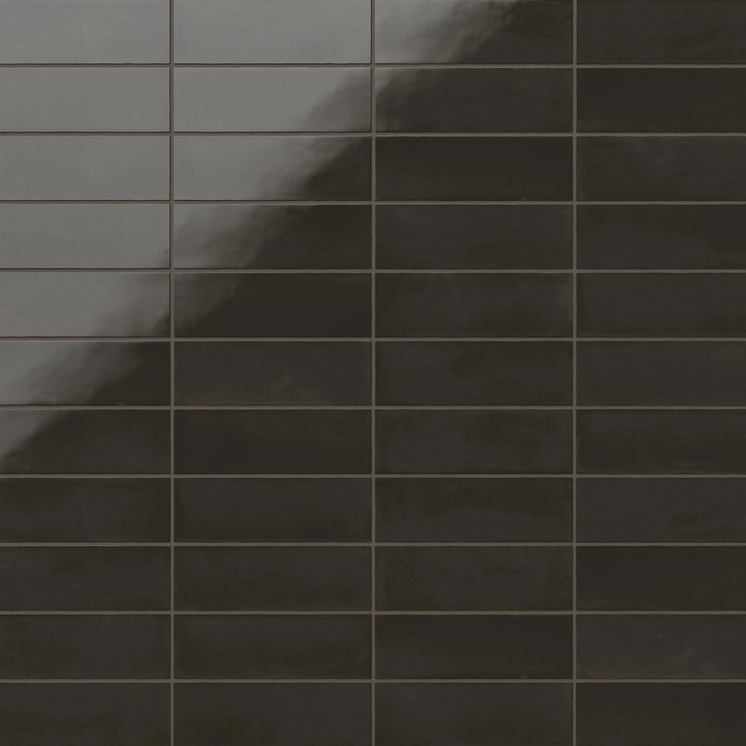 natasia-coal-gloss.jpg