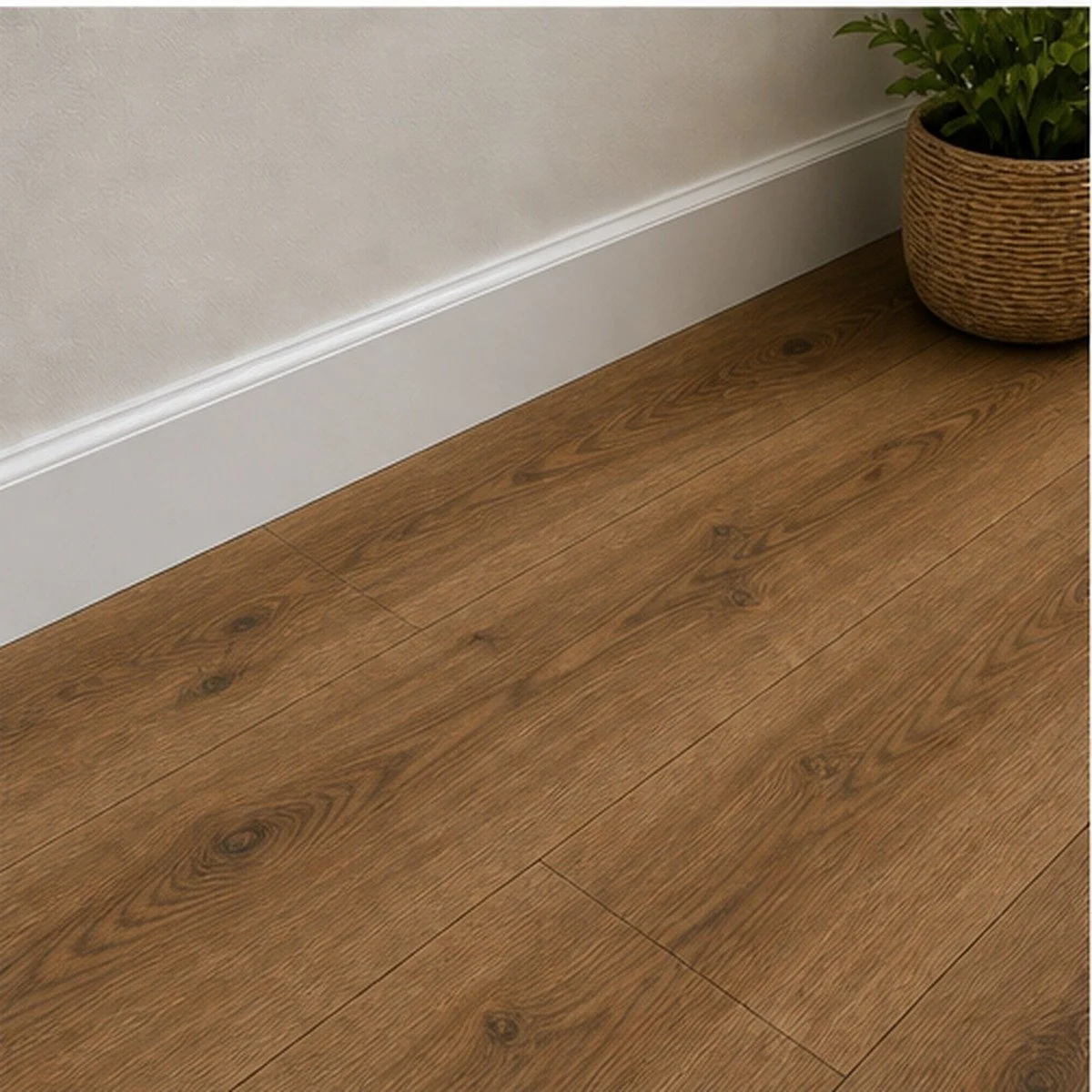 duchess-05-baseboard-detail.jpg