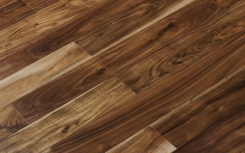 bellhaven-marden-reach-half-inch-4p75-inch-up48rl-2mm-02-oblique-installed-detail.jpg