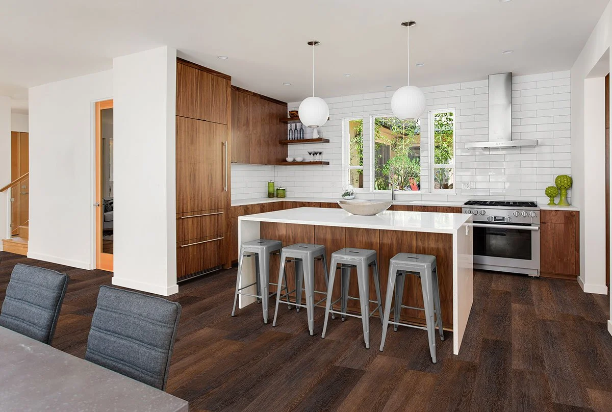 ardenvale-hillsdale-hickory-02-room.jpg
