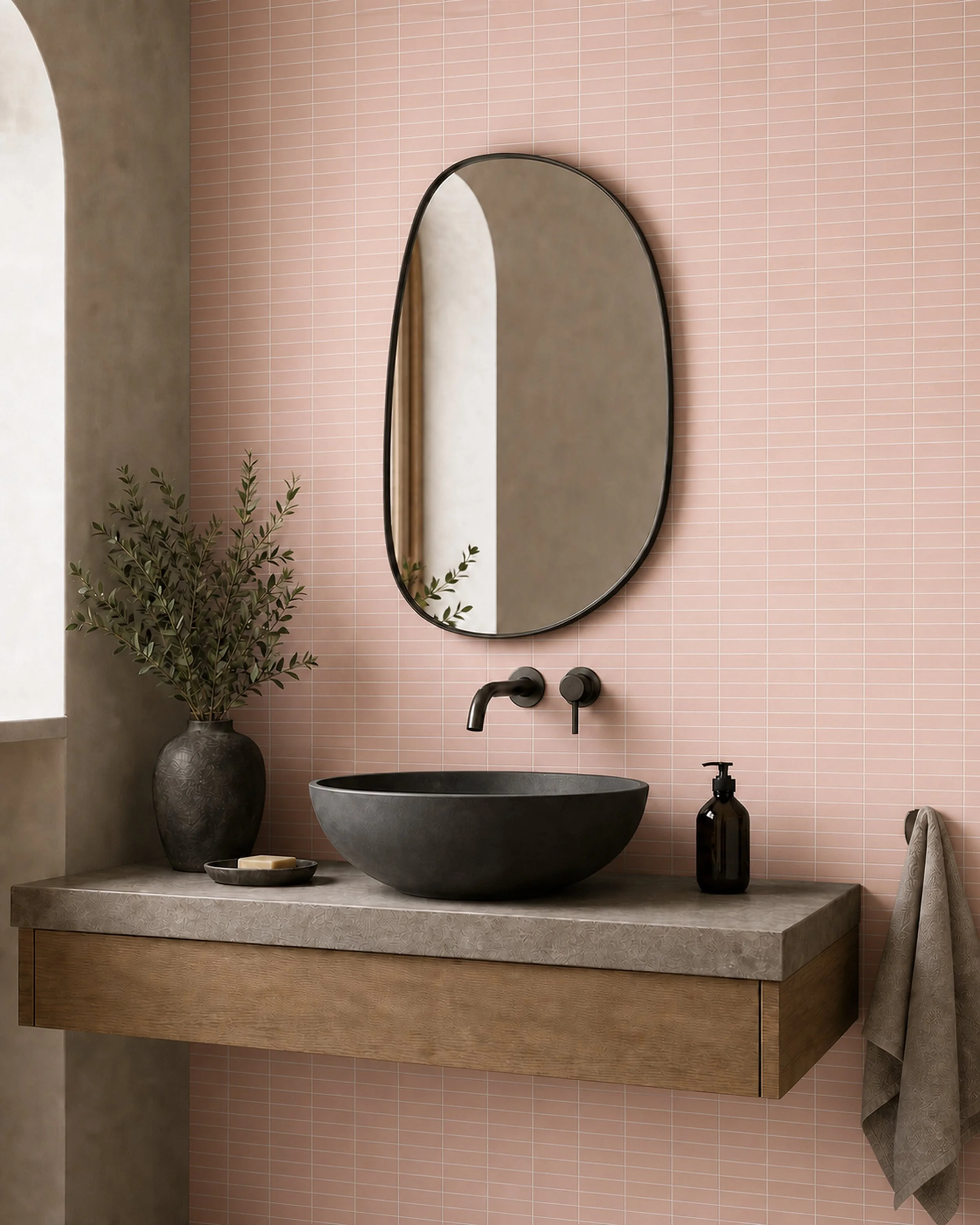 natasia-blush-lifestyle-2-scale-v2-hires-v4.jpg